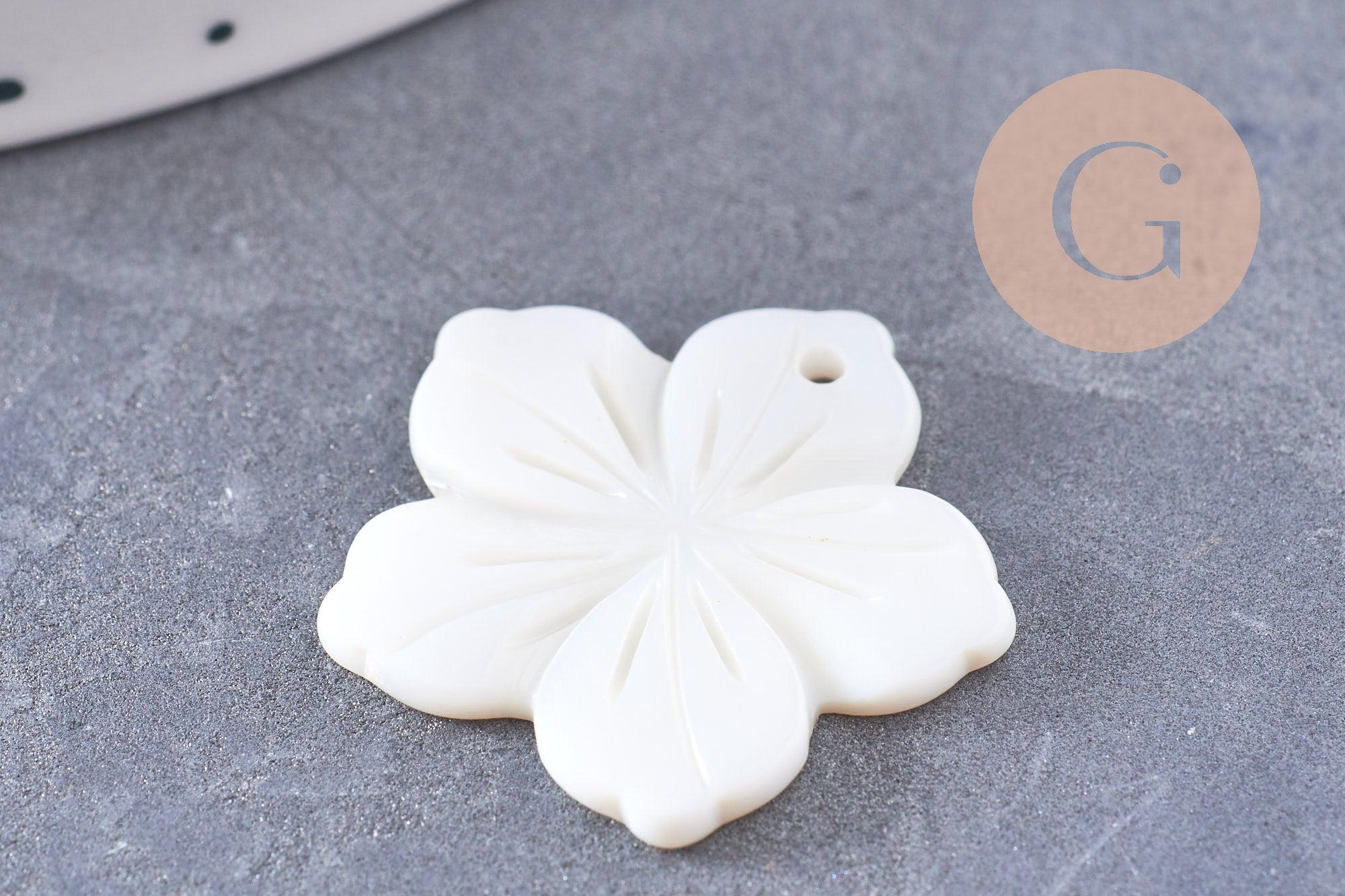 Gingerlily Pendentifs G10228 pendentif fleur nacre blanche x2