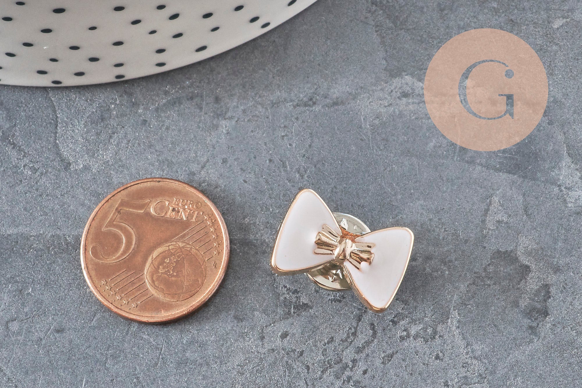 Gingerlily G11331 broche pin's nœud blanc doré 18,5 mm x1