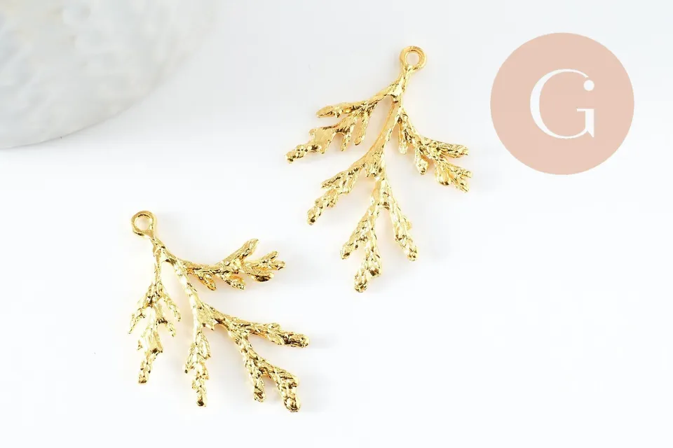 Gingerlily Pendentif corail zamak doré 18K 36mm x1