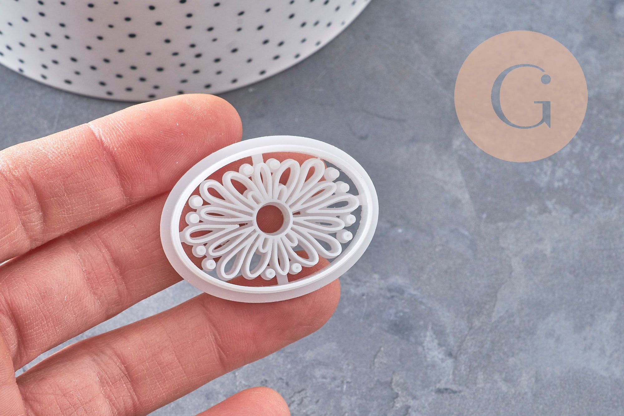 Gingerlily Emporte-pièce ovale fleur créole 40mm x1