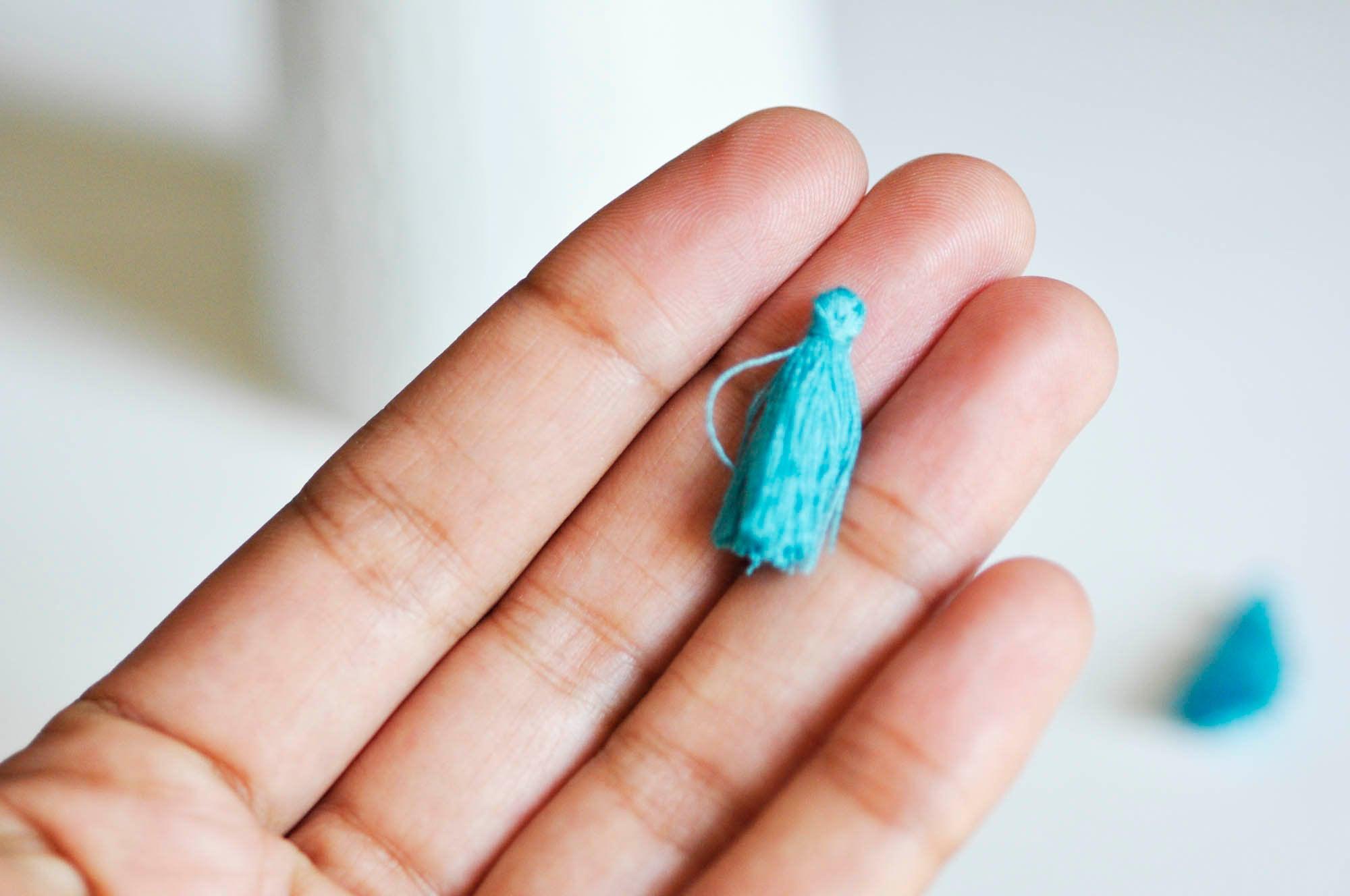 Gingerlily Pendentifs pompon bleu coton 25-31mm x5