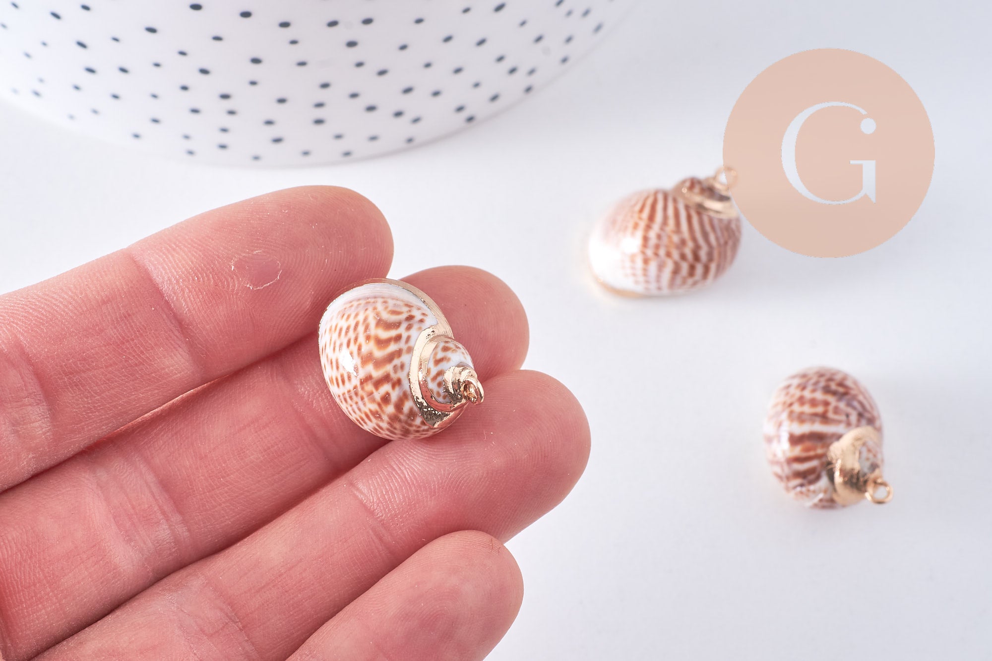 Gingerlily G0708 pendentif coquillage naturel doré 30mm x1