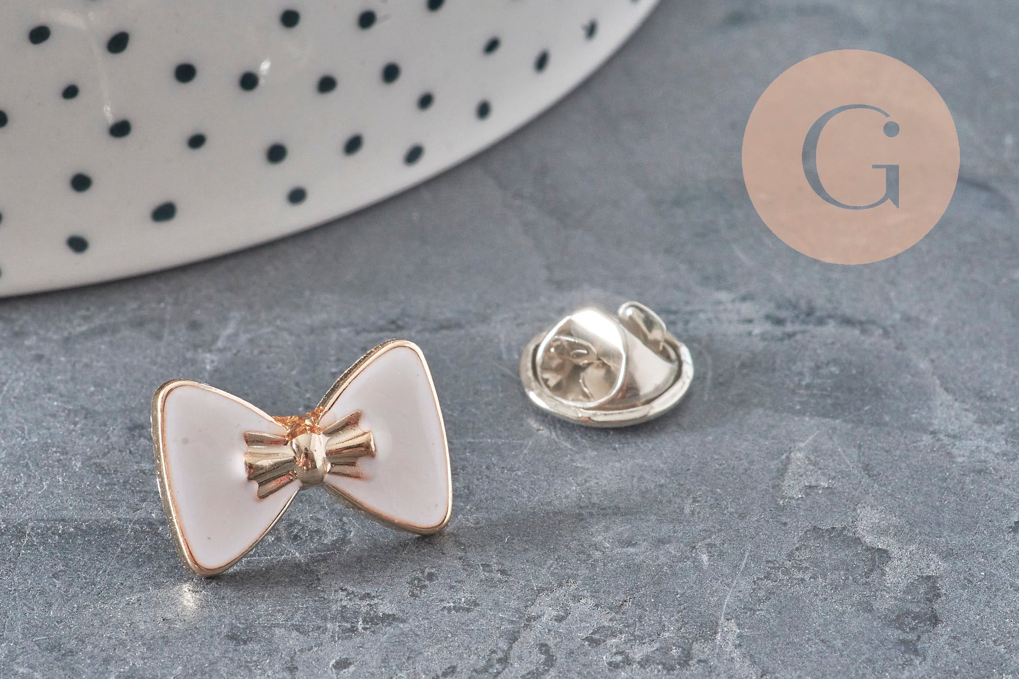 Gingerlily G11331 broche pin's nœud blanc doré 18,5 mm x1