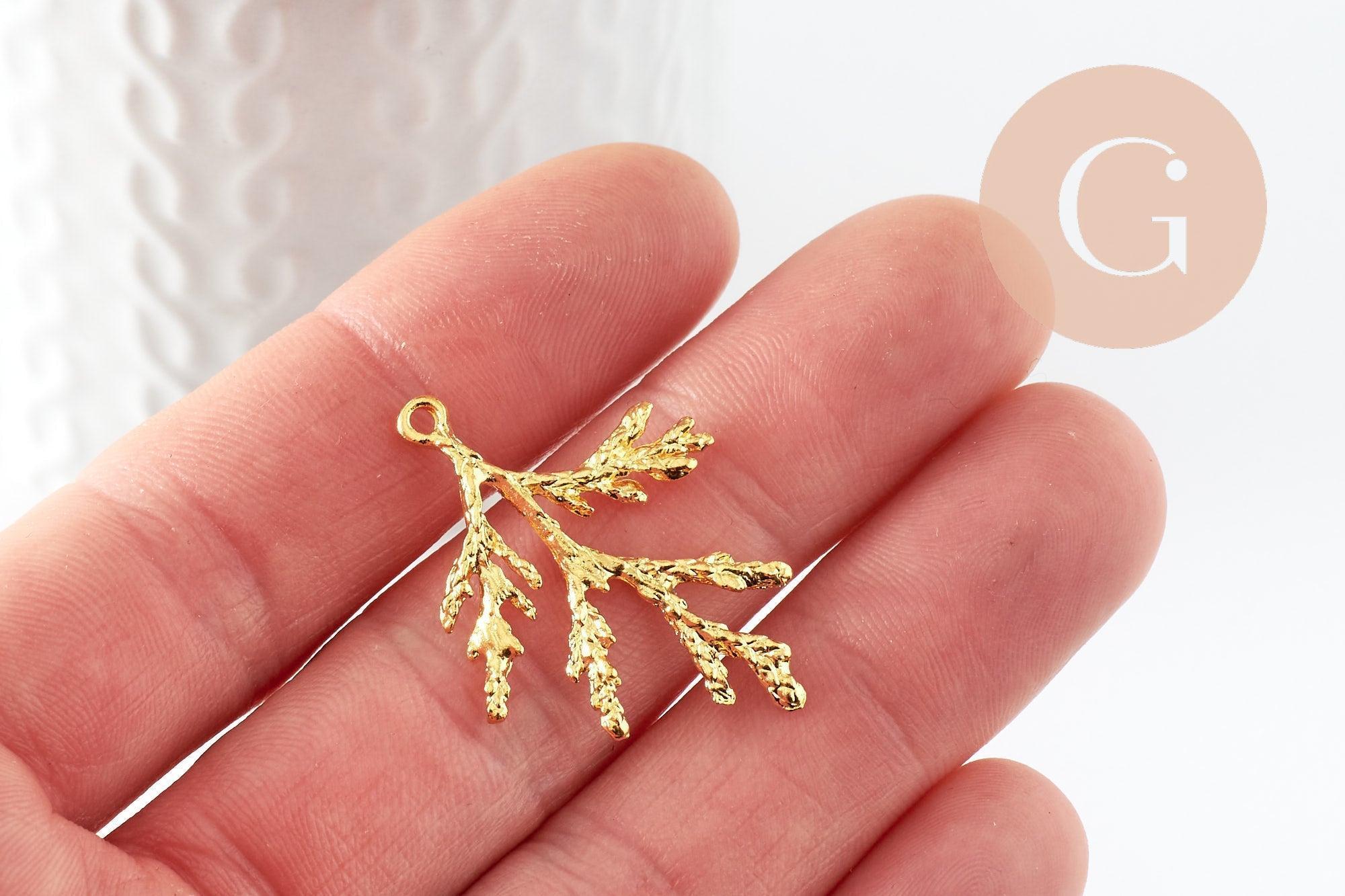 Gingerlily Pendentif corail zamak doré 18K 36mm x1