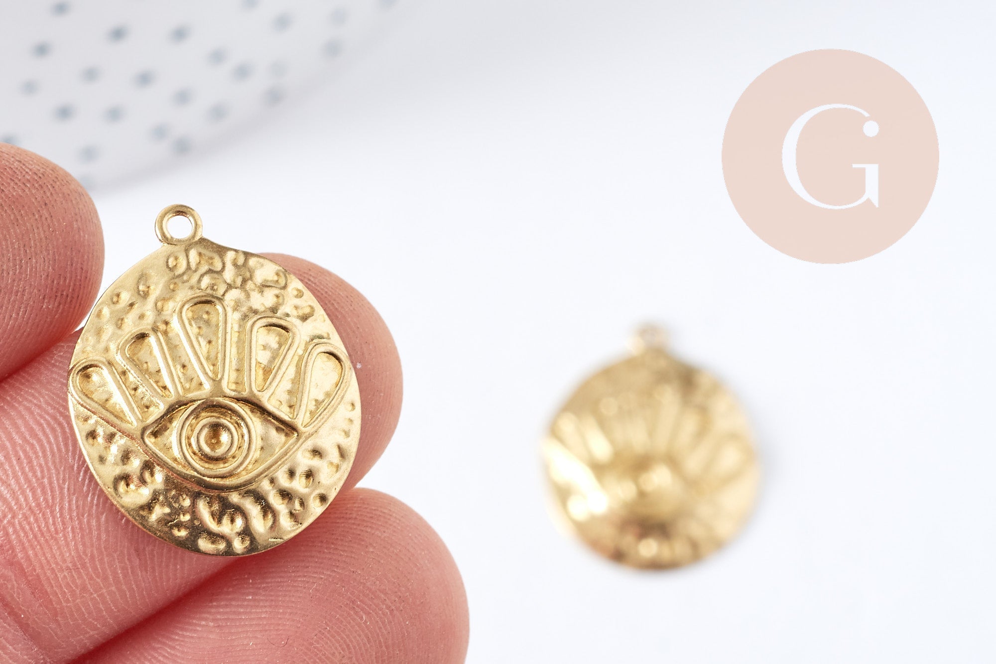 Gingerlily Pendentif médaille oeil protecteur laiton brut 22,5mm
