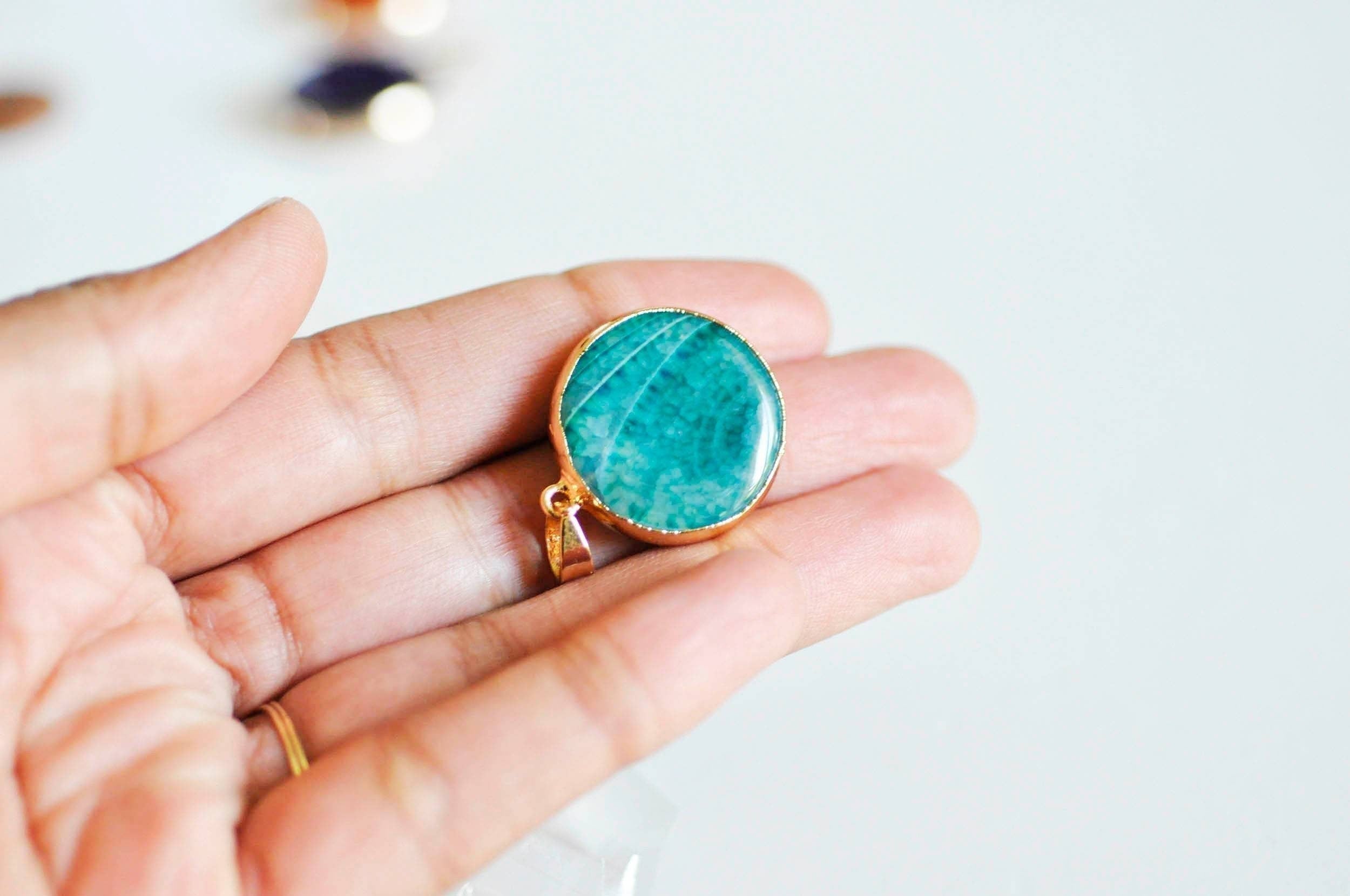 Gingerlily Pendentifs G0384 rond agate verte doré 24mm pendentif x1