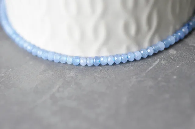 Gingerlily Perles G3909 perle abacus jade bleu 4x2mm fil 36cm