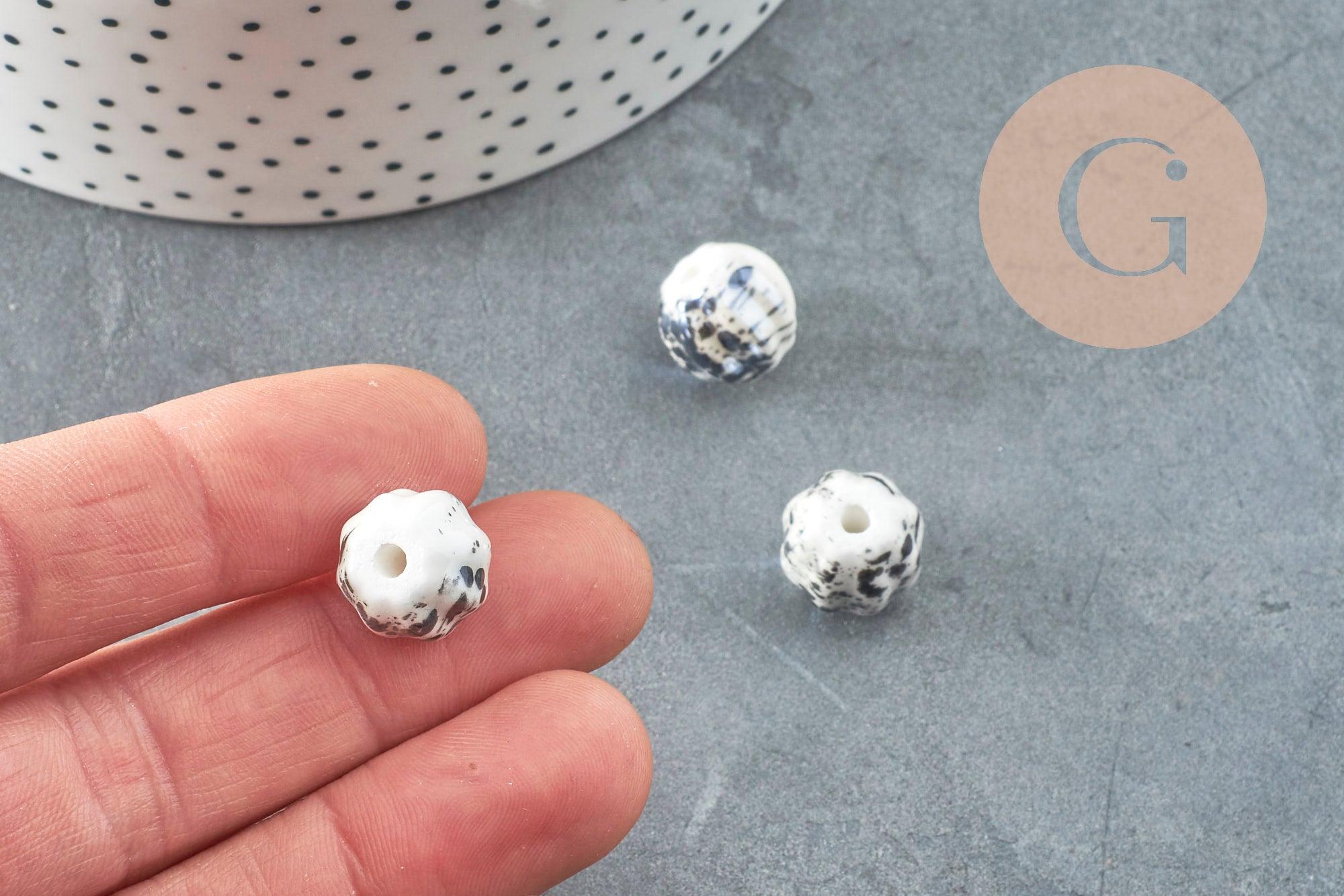 Gingerlily Perles DIY G9446 porcelaine blanche 13mm taches noires x10