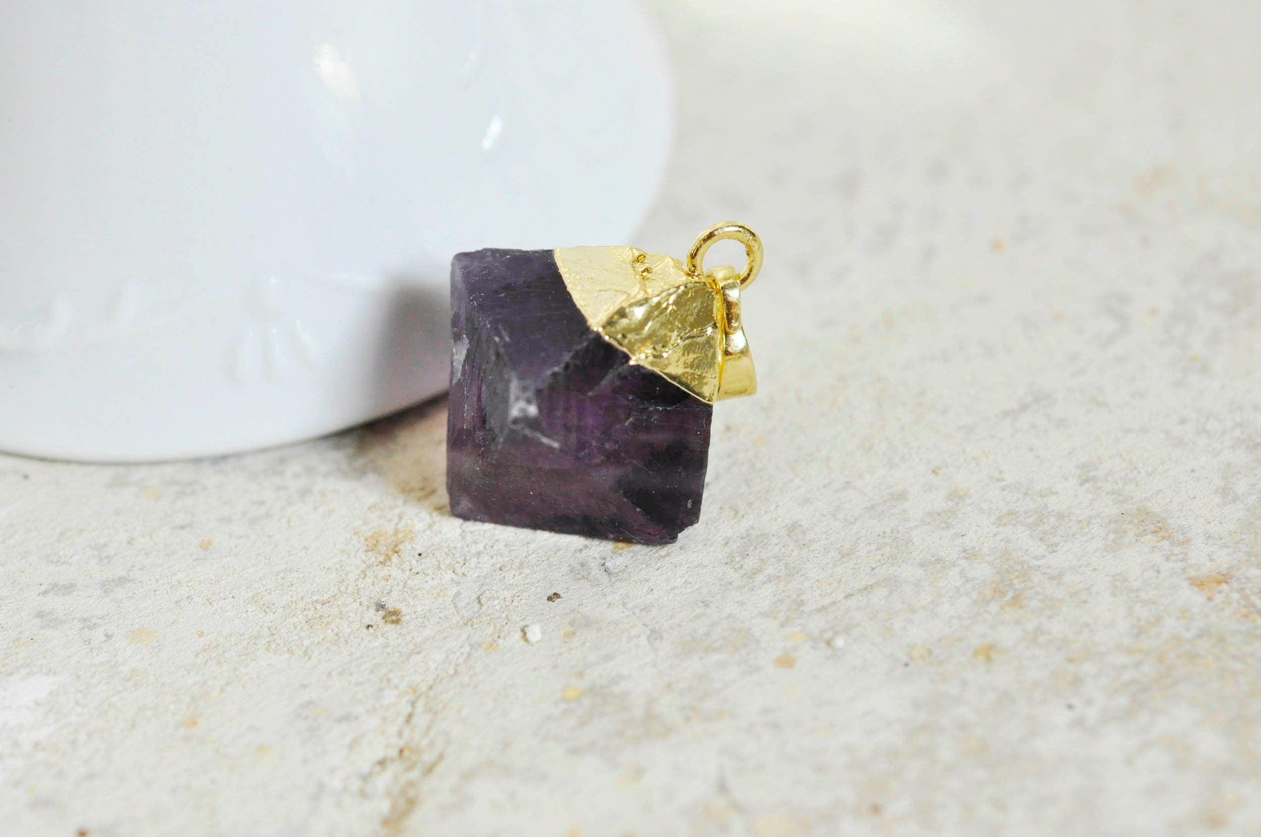 Gingerlily pendentif fluorite pointe pierre naturelle doré vert 1 pièce
