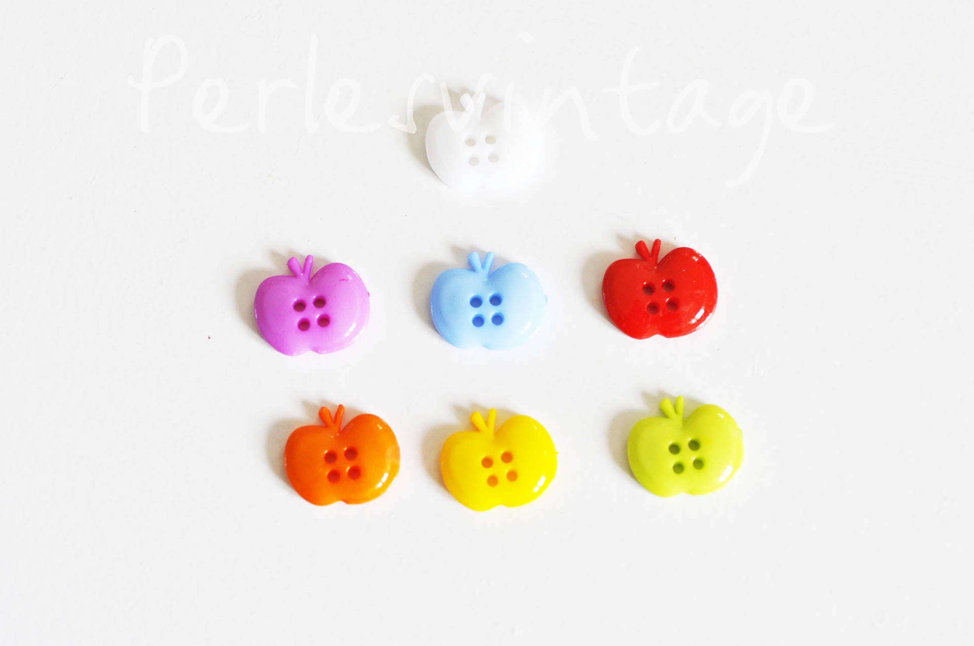 Gingerlily Boutons pomme G2540 plastique 14mm x10