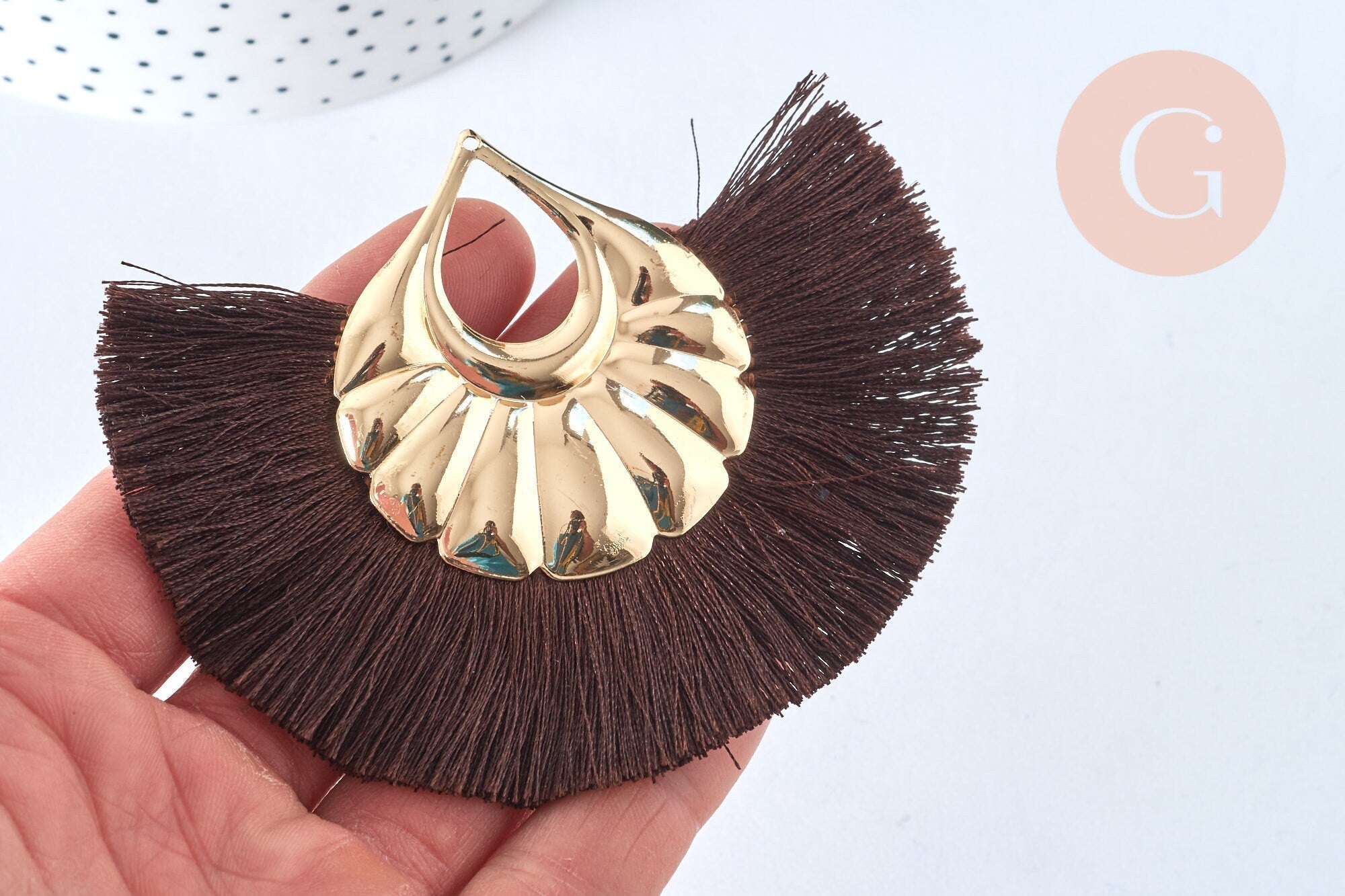 Gingerlily Pendentif pompon fil marron doré 85mm x2