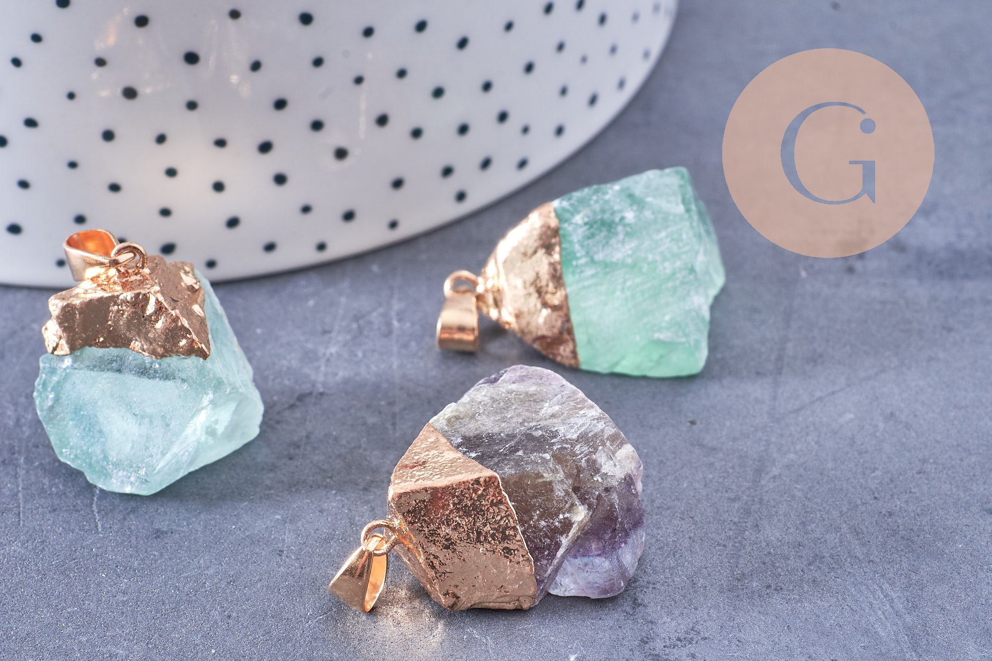 Gingerlily Pendentifs fluorite brute doré 24-25mm x1
