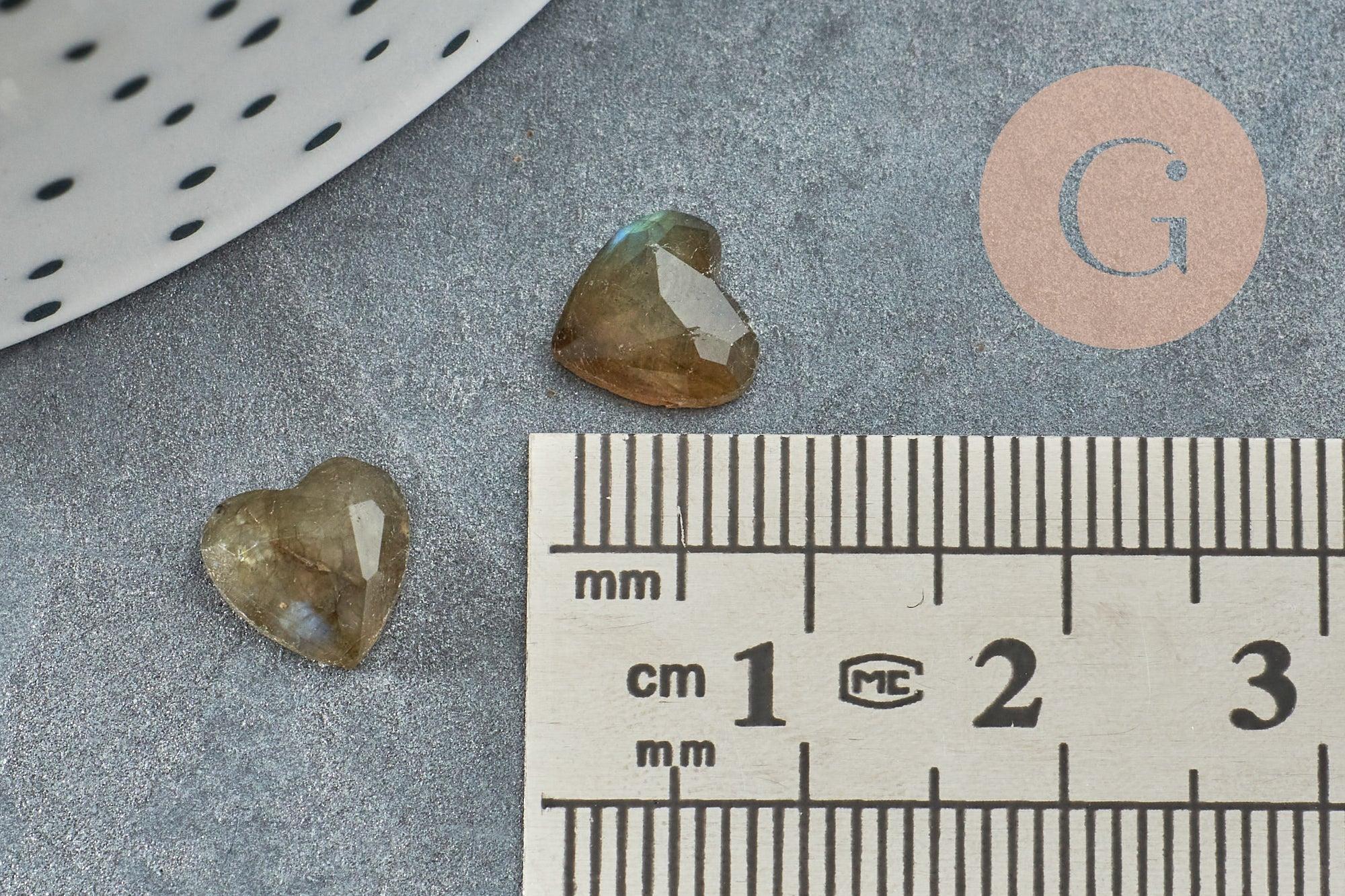 Gingerlily Cabochon cœur labradorite naturelle facettée 8mm x1