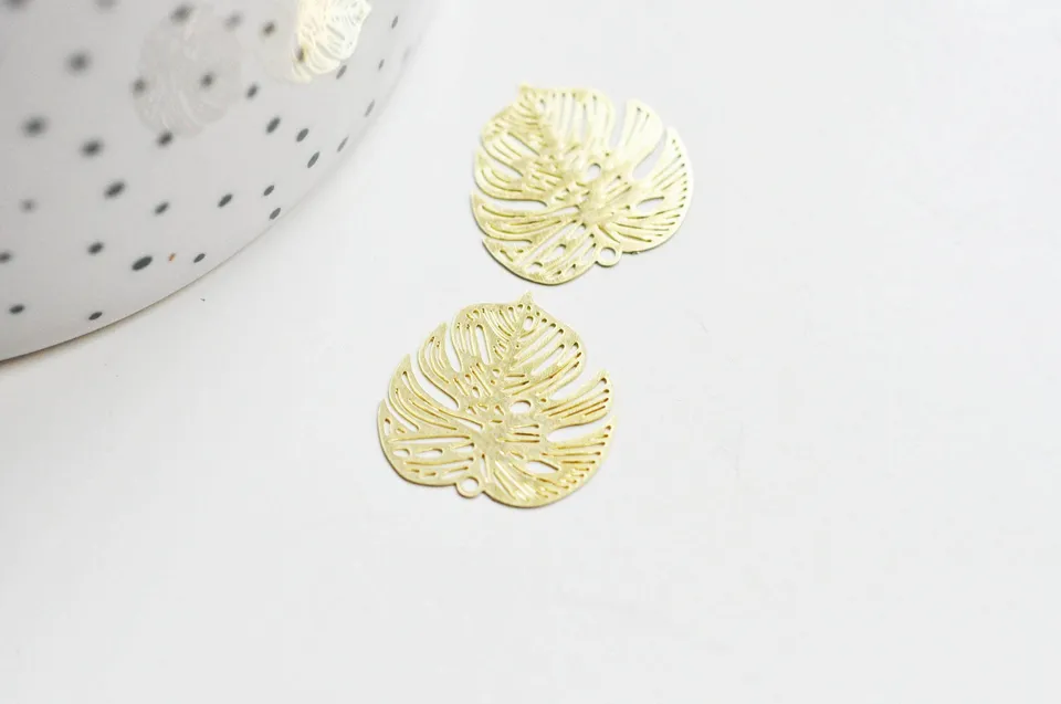 Gingerlily G3696 pendentif estampe feuille doré 18mm x2