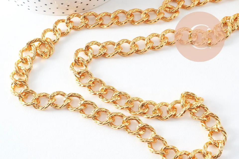 Gingerlily Chaînes Chaîne maille texturée G10594 doré 17mm 1m