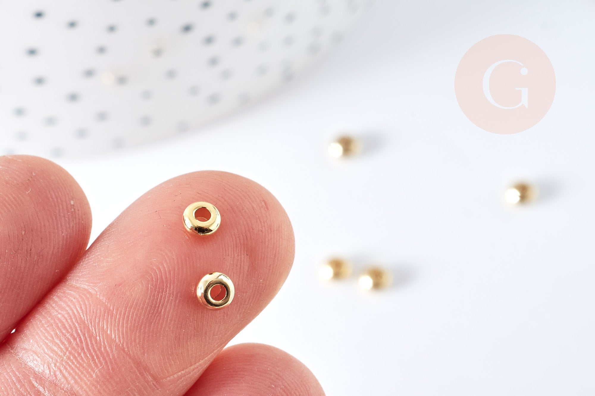 Gingerlily Perles G8480 perle donut dorée 4x2mm x10