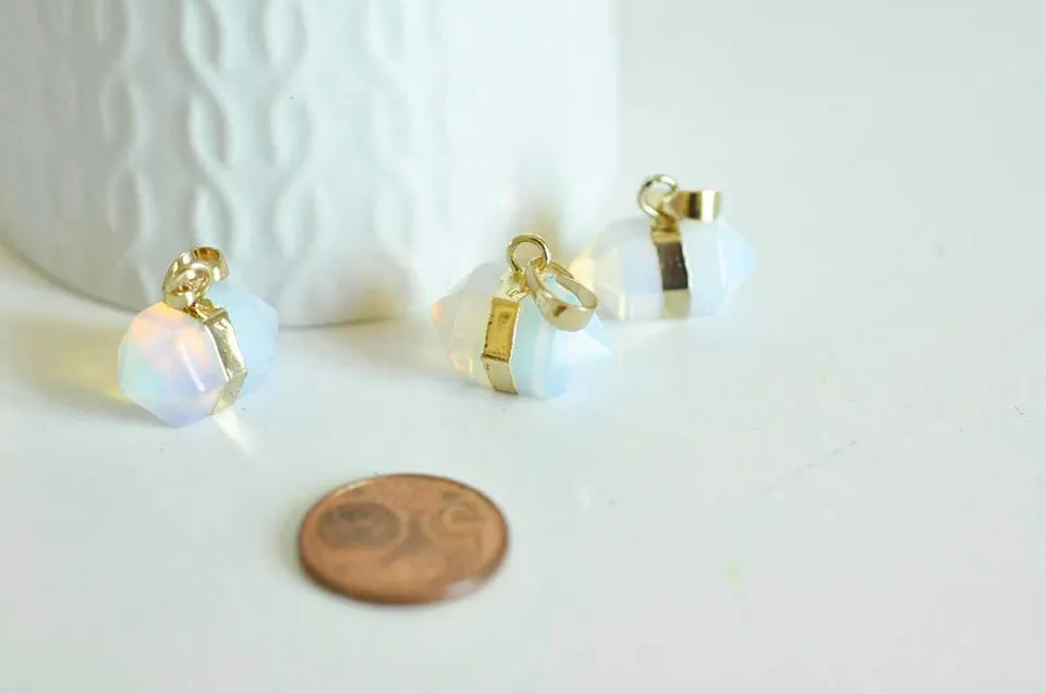 Gingerlily Pendentif G93 pointe opalite doré 22mm