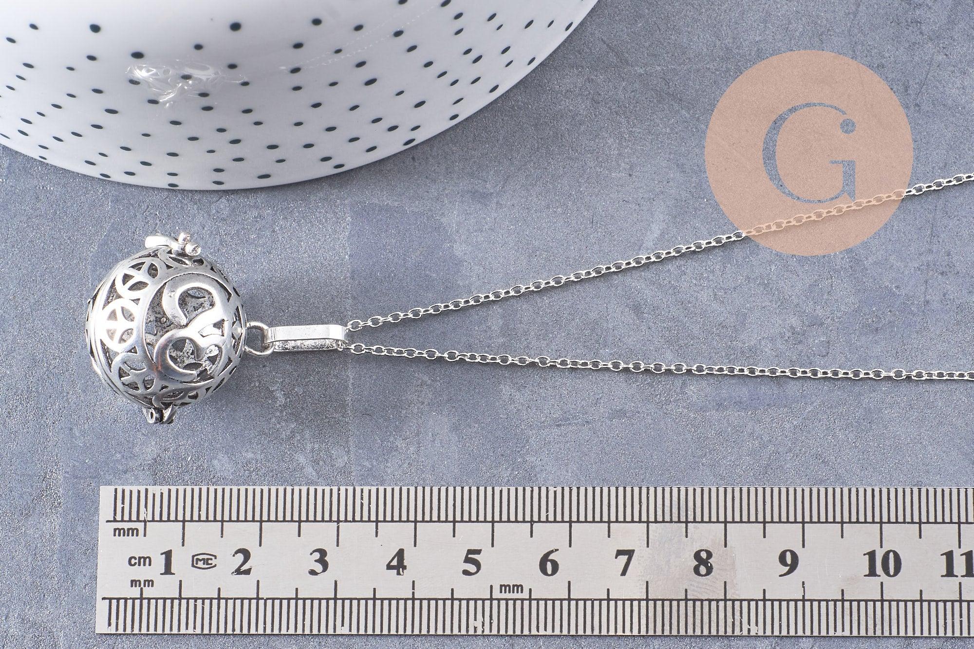 Gingerlily Collier Bola Ohm cage argenté 71cm x1 sans carillon