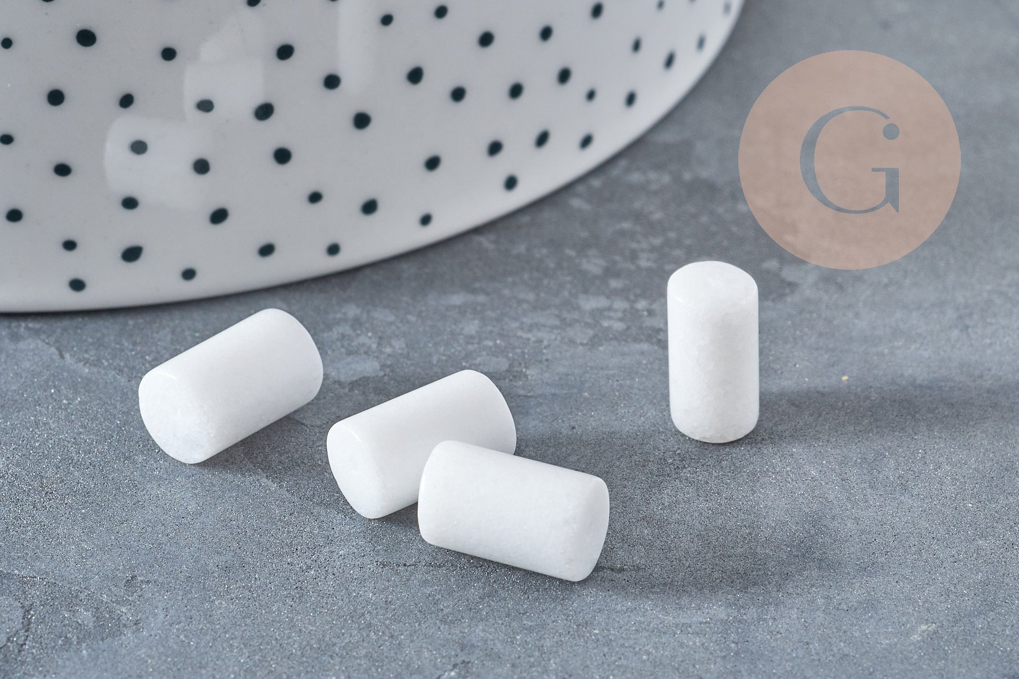 Gingerlily Quartz Neige Perles tube 12x7mm x10 blanc