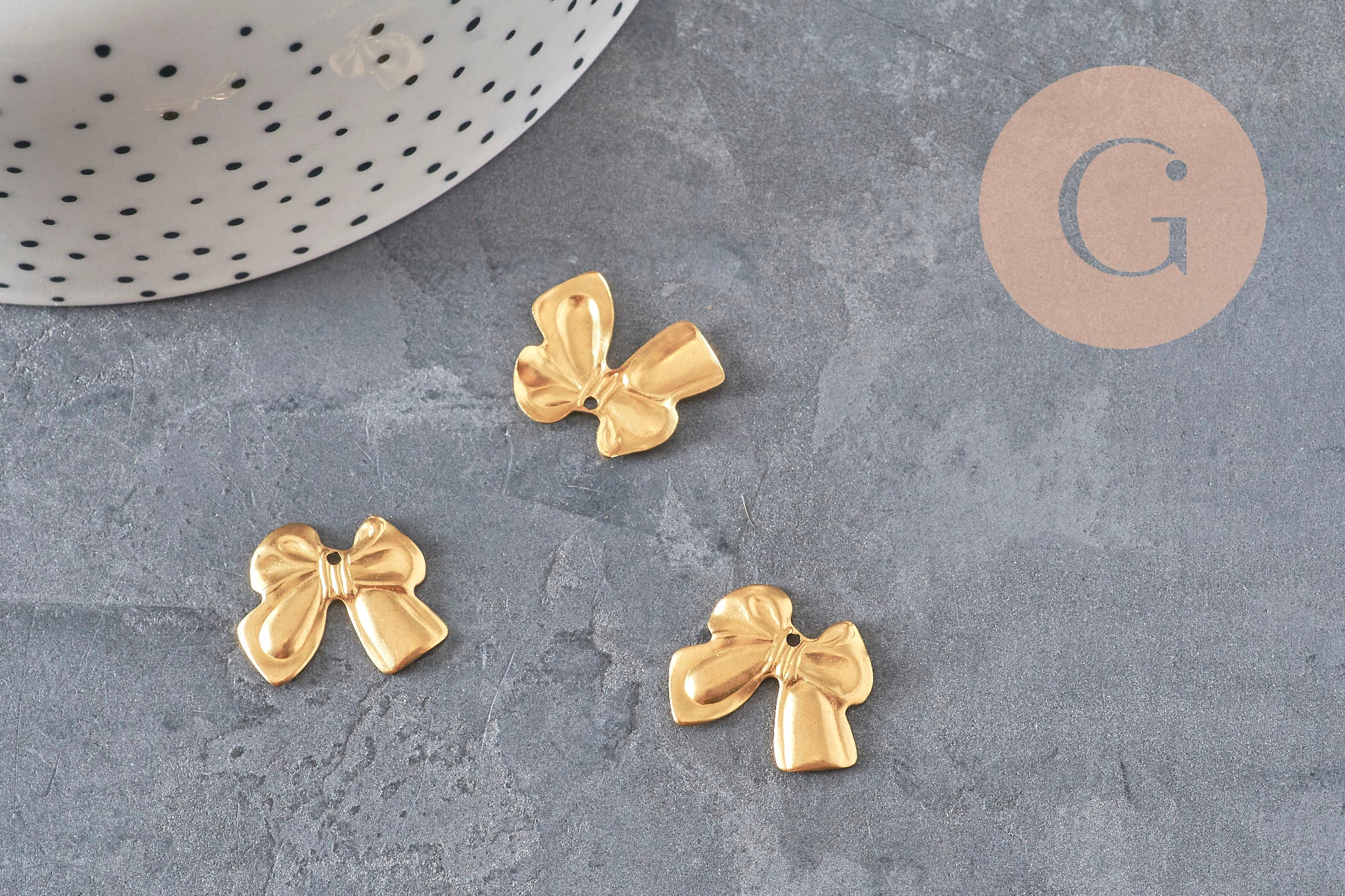 Gingerlily Pendentifs noeud papillon G10167 breloque laiton brut 17mm x1