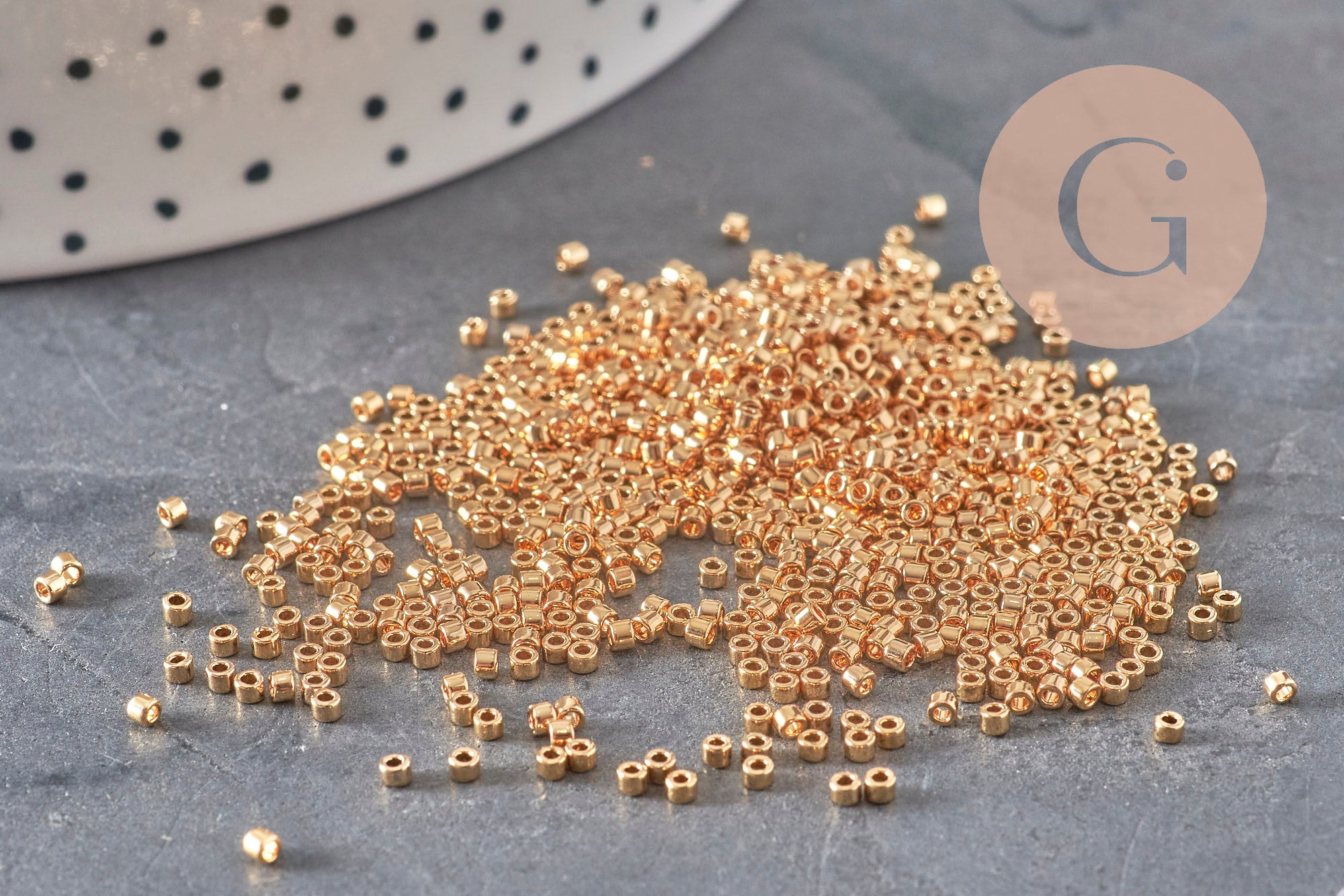 Gingerlily Miyuki Delica 11/0 DB0034 plaqué or 24ct 5g G11296