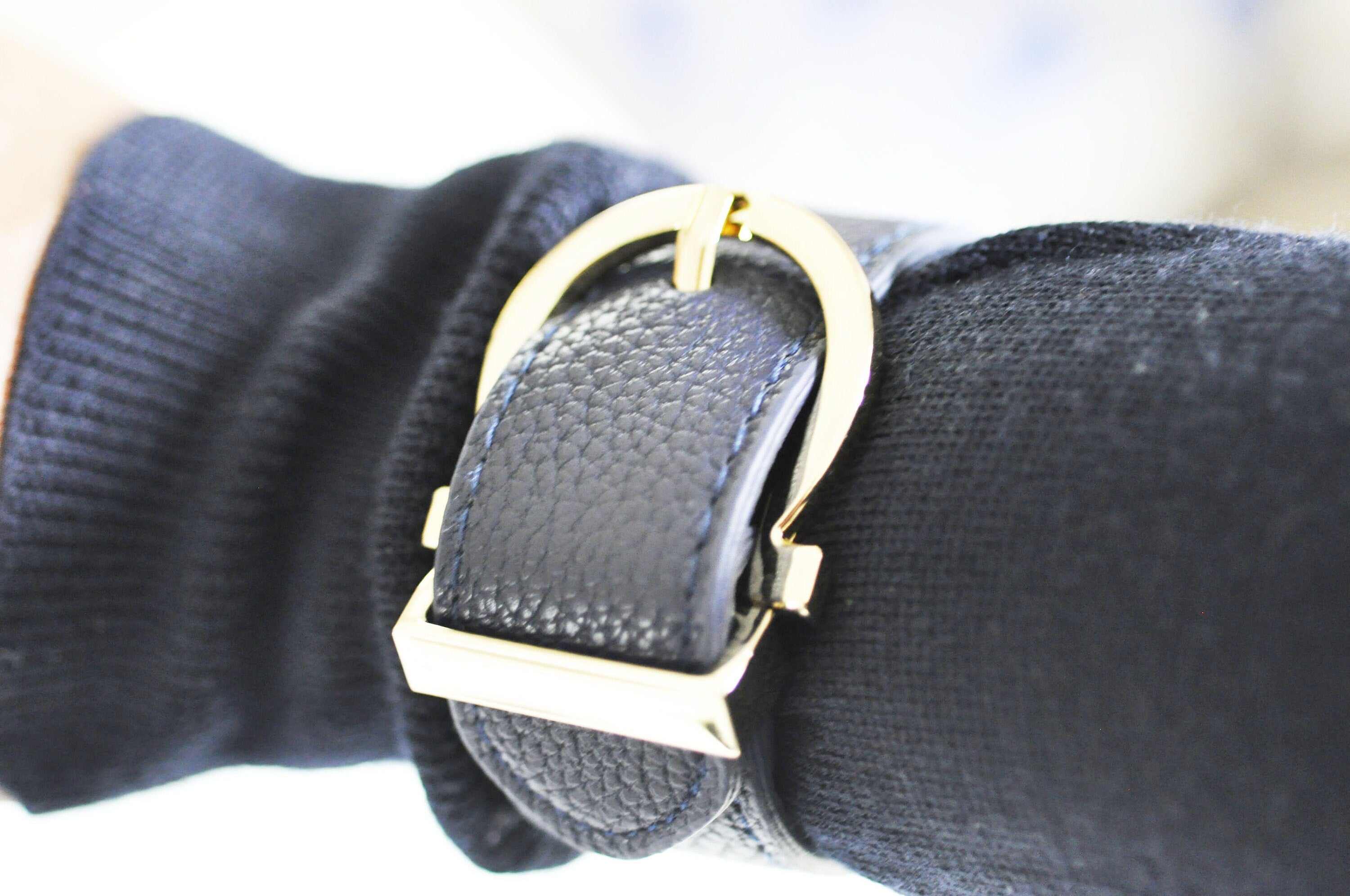 Gingerlily bracelet cuir noir boucle dorée G4790 x1