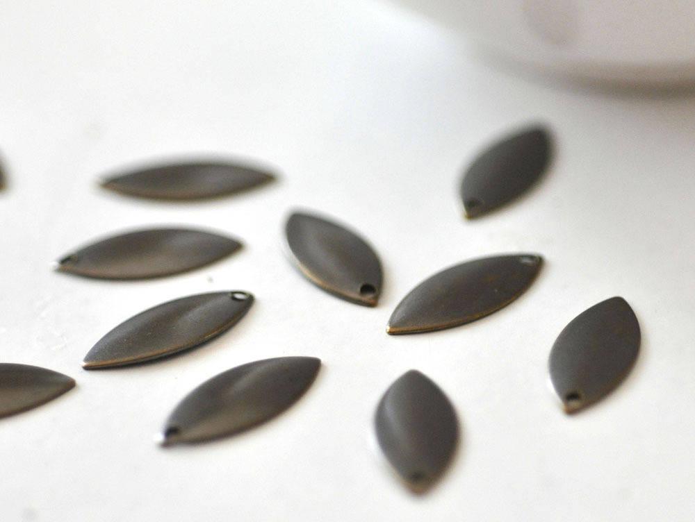 Gingerlily G1636 cabochons navette laiton bronze 16 mm les 10