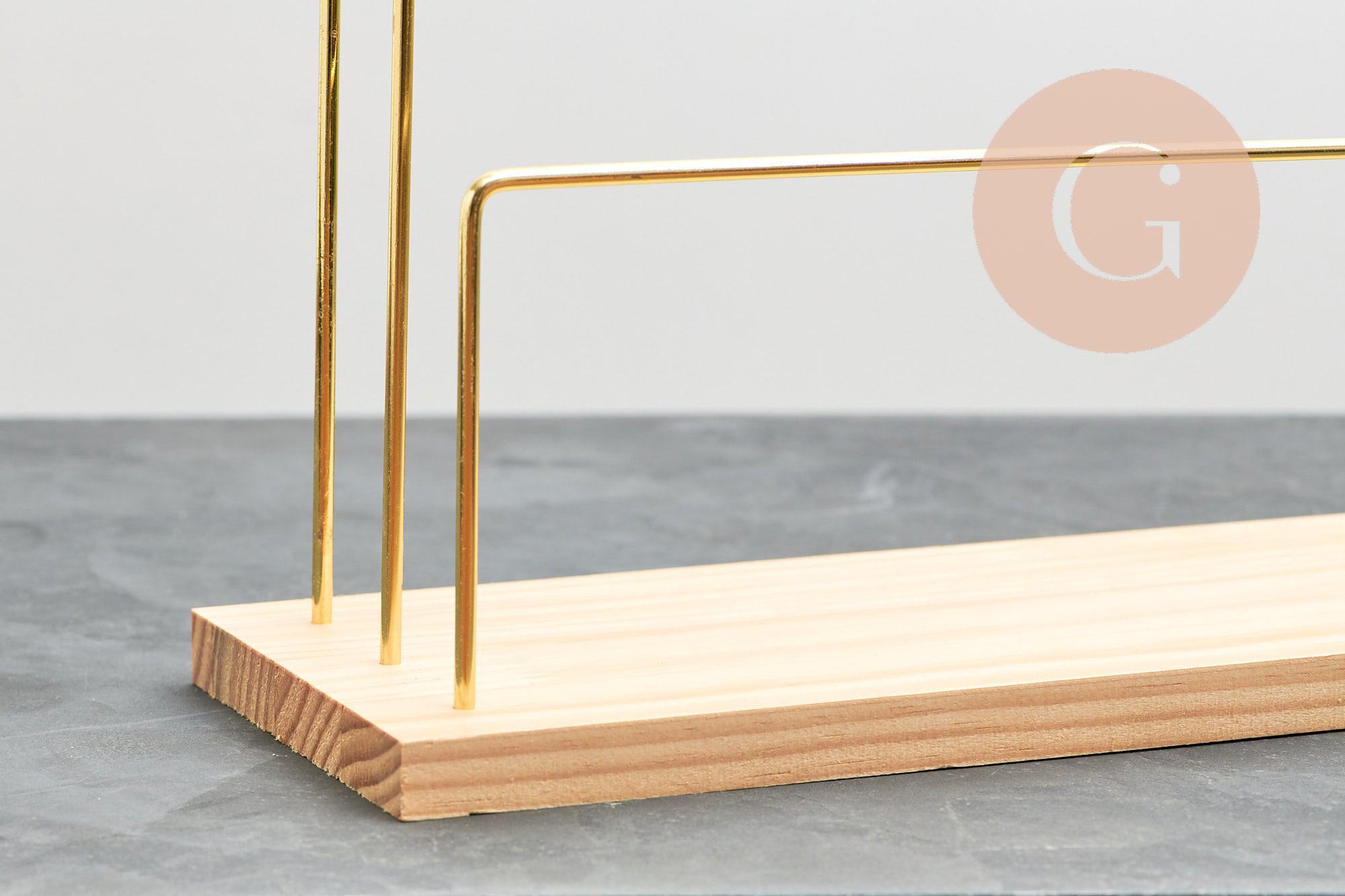 Gingerlily Présentoir bijoux laiton doré socle bois 34cm x1