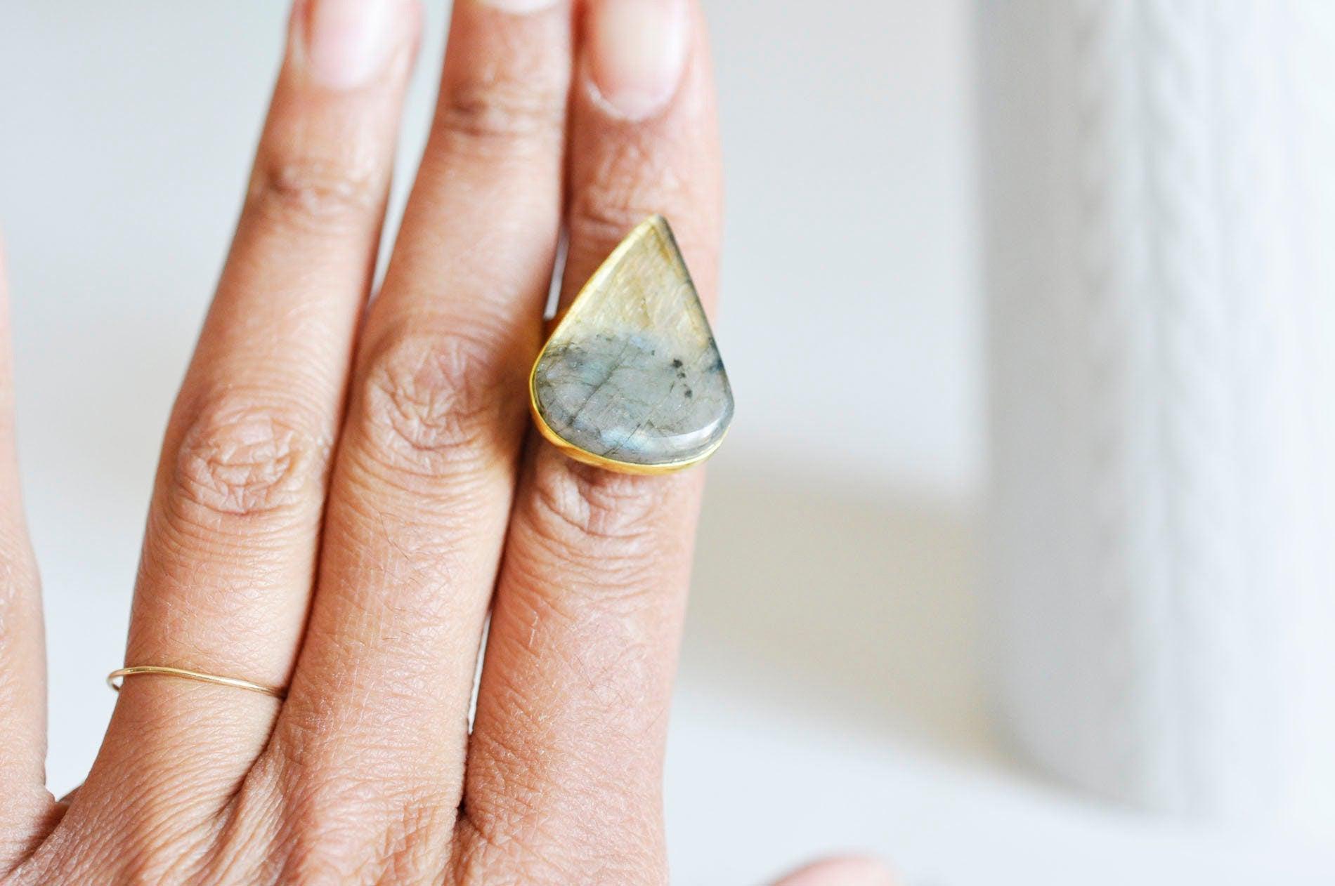 Gingerlily Apprêts Bague réglable labradorite 18mm dorée pierre naturelle