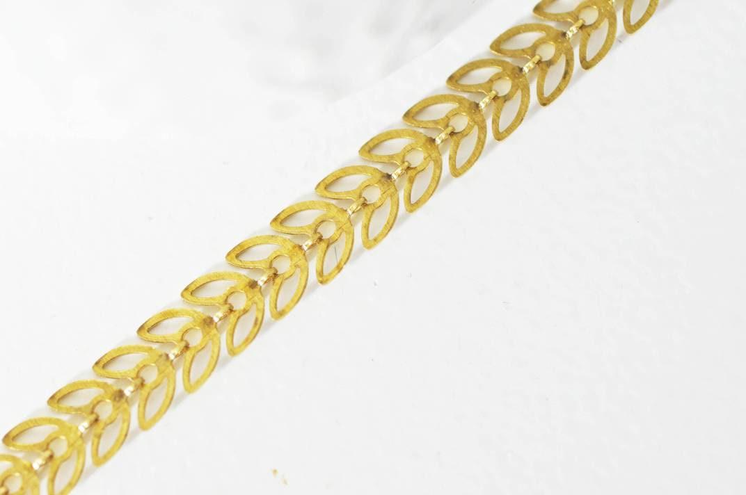 Gingerlily Chaîne G1278 chevron laiton brut 6mm 1m