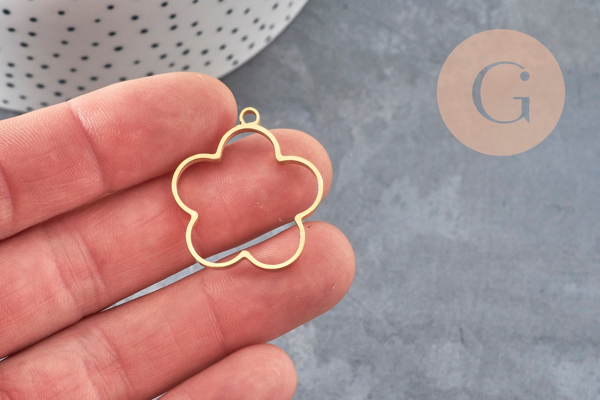 Gingerlily Pendentifs G11247 pendentif goutte doré 32 mm