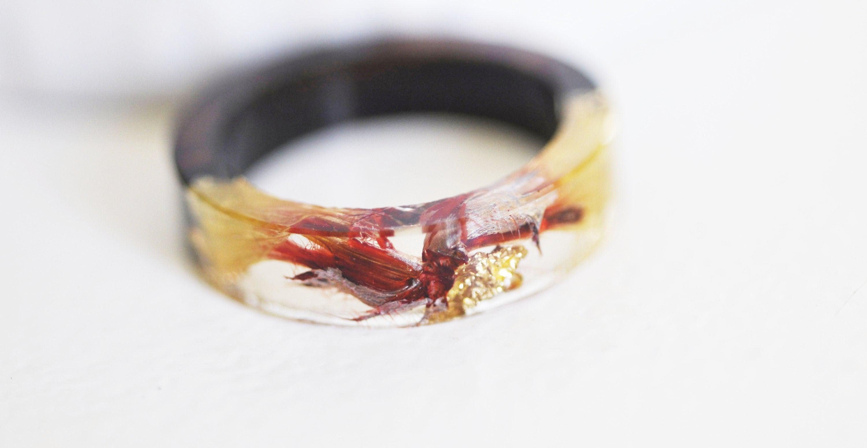 Gingerlily Bague ébène résine fleur jaune 17.5mm x1