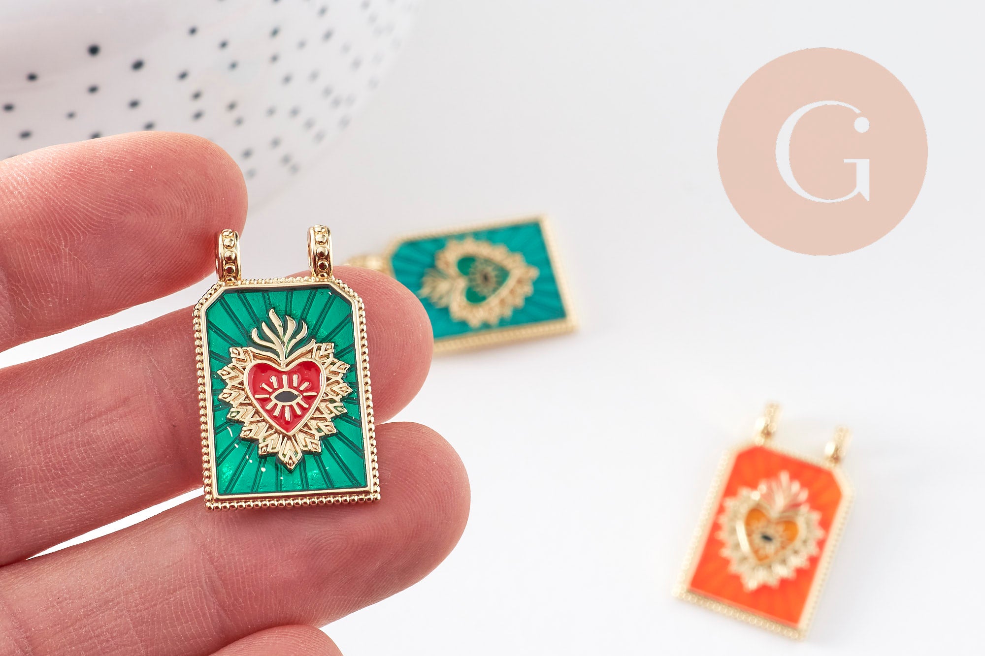 Gingerlily Pendentifs rectangle G10942 29mm coeur vert x1