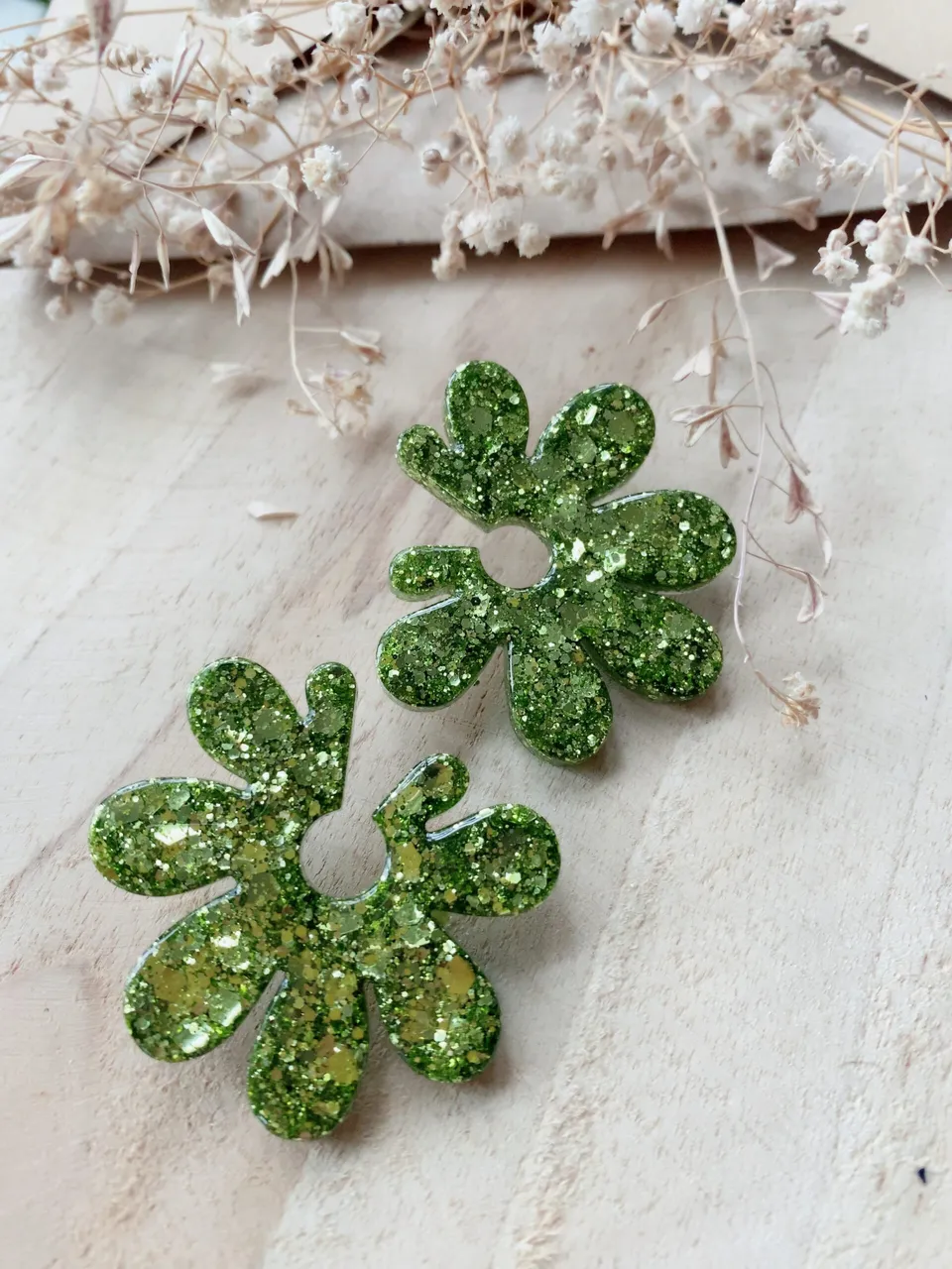 Little Hands Bijoux Marguerite boucles d’oreilles kaki glitter