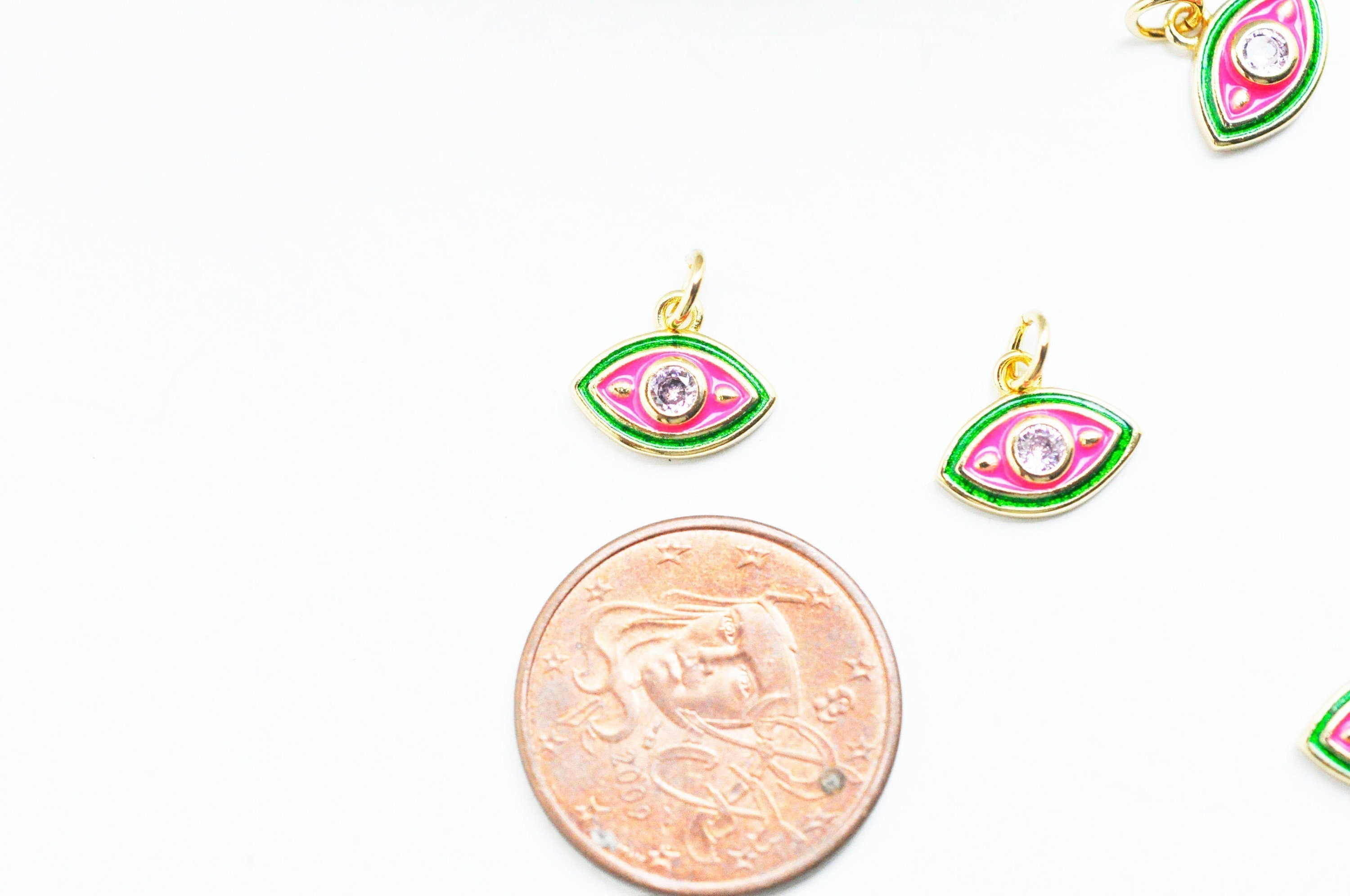 Gingerlily Petit oeil G5018 pendentif doré 13 mm émail x1