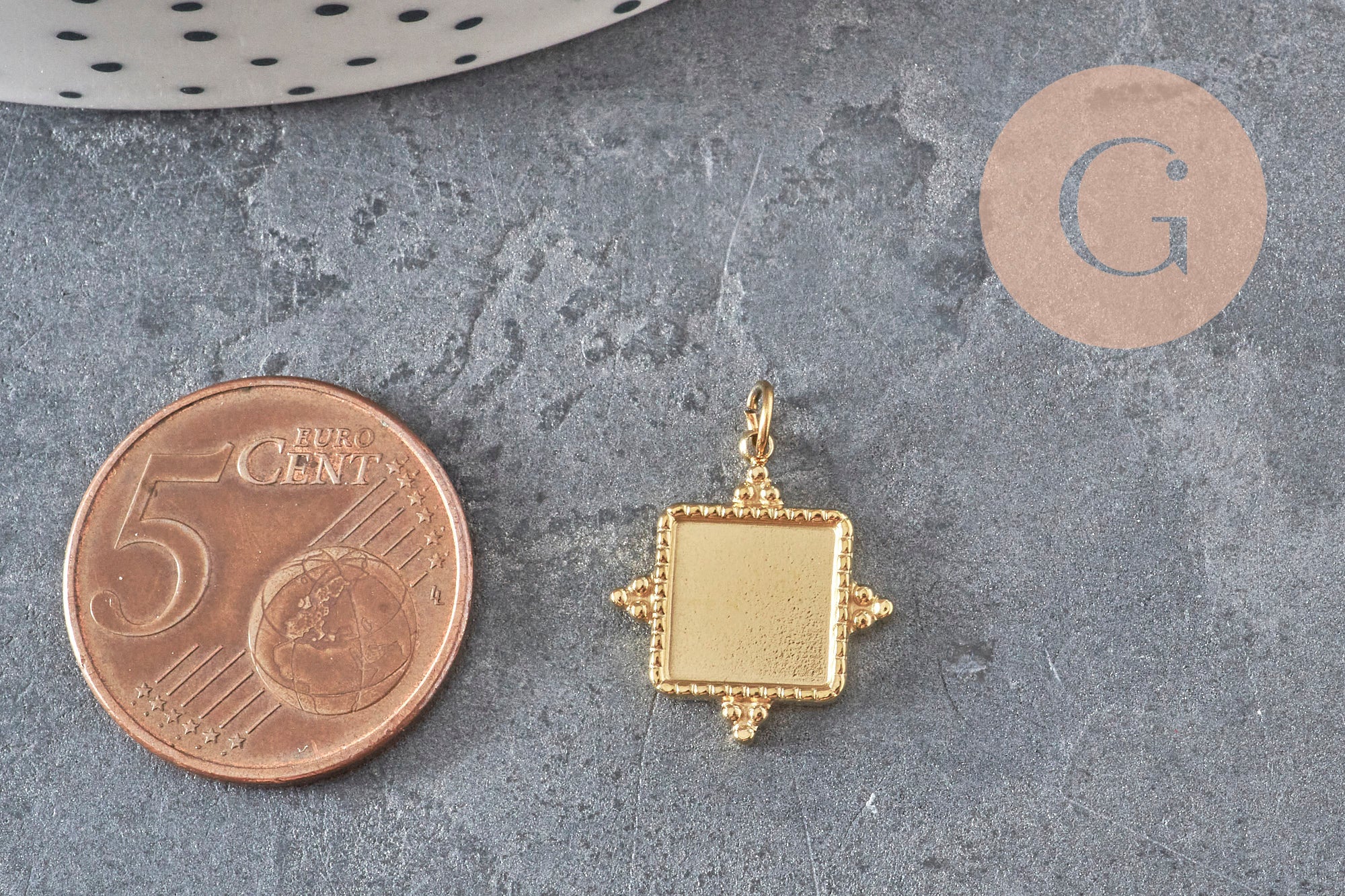 Gingerlily Support pendentif carré doré 16,5mm x1 8mm