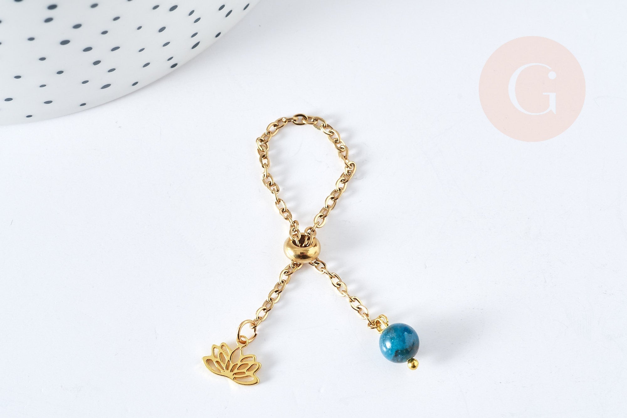 Gingerlily Bague chaîne acier doré lotus apatite bleue 96mm x1