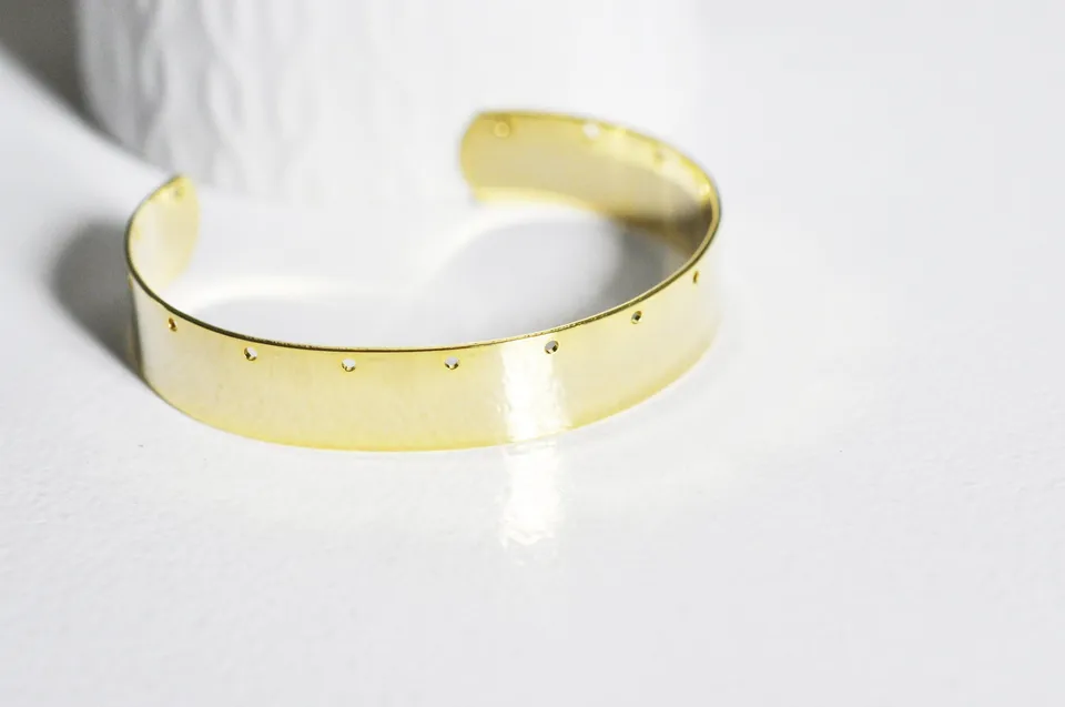 Gingerlily Perles Bracelet jonc doré 16K 60mm x1 percé