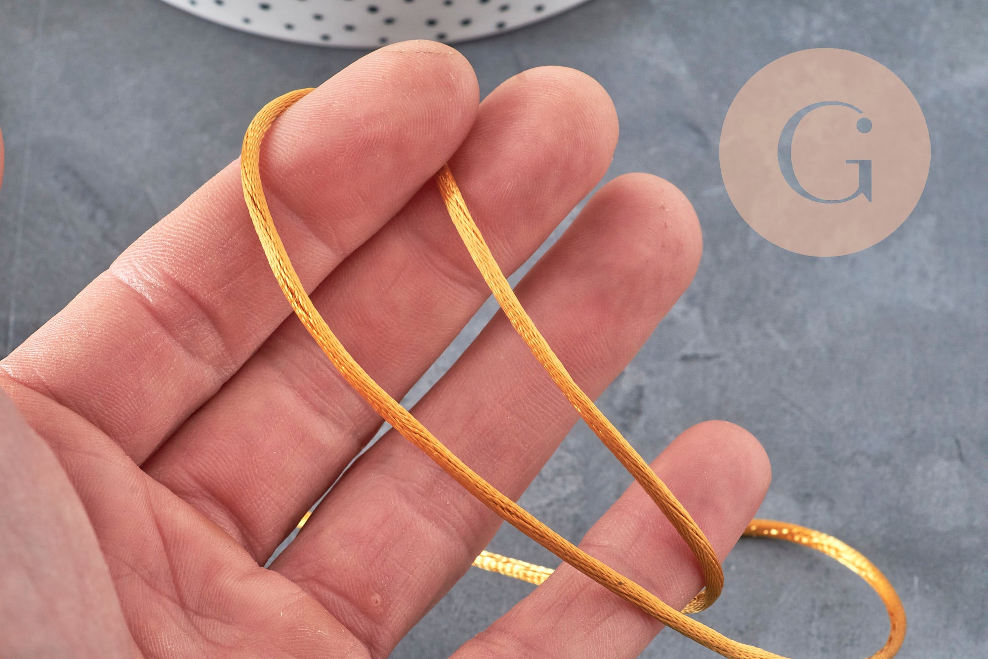 Gingerlily Cordons G11222 cordon satiné doré clair 2mm 5m