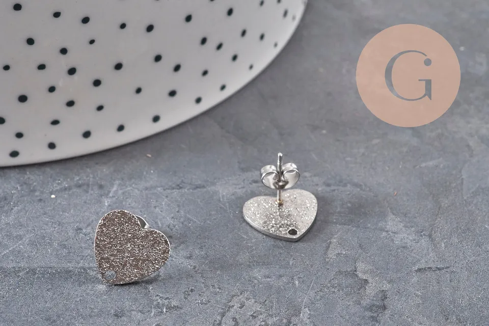 Gingerlily Apprêts puces G11318 clous coeur acier 13mm paire