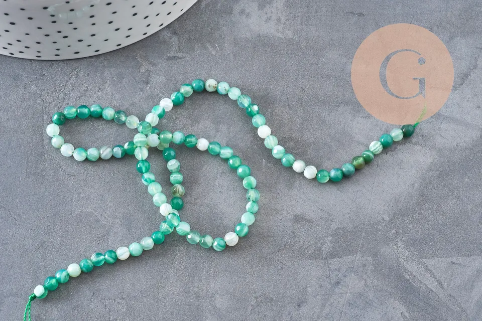 Gingerlily Perles agate rayée verte facettées 4mm fil 38cm