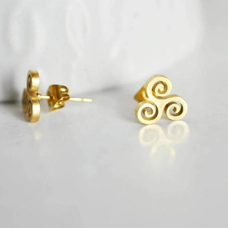 Gingerlily triskel G1719 boucles puces doré 9mm la paire sans nickel