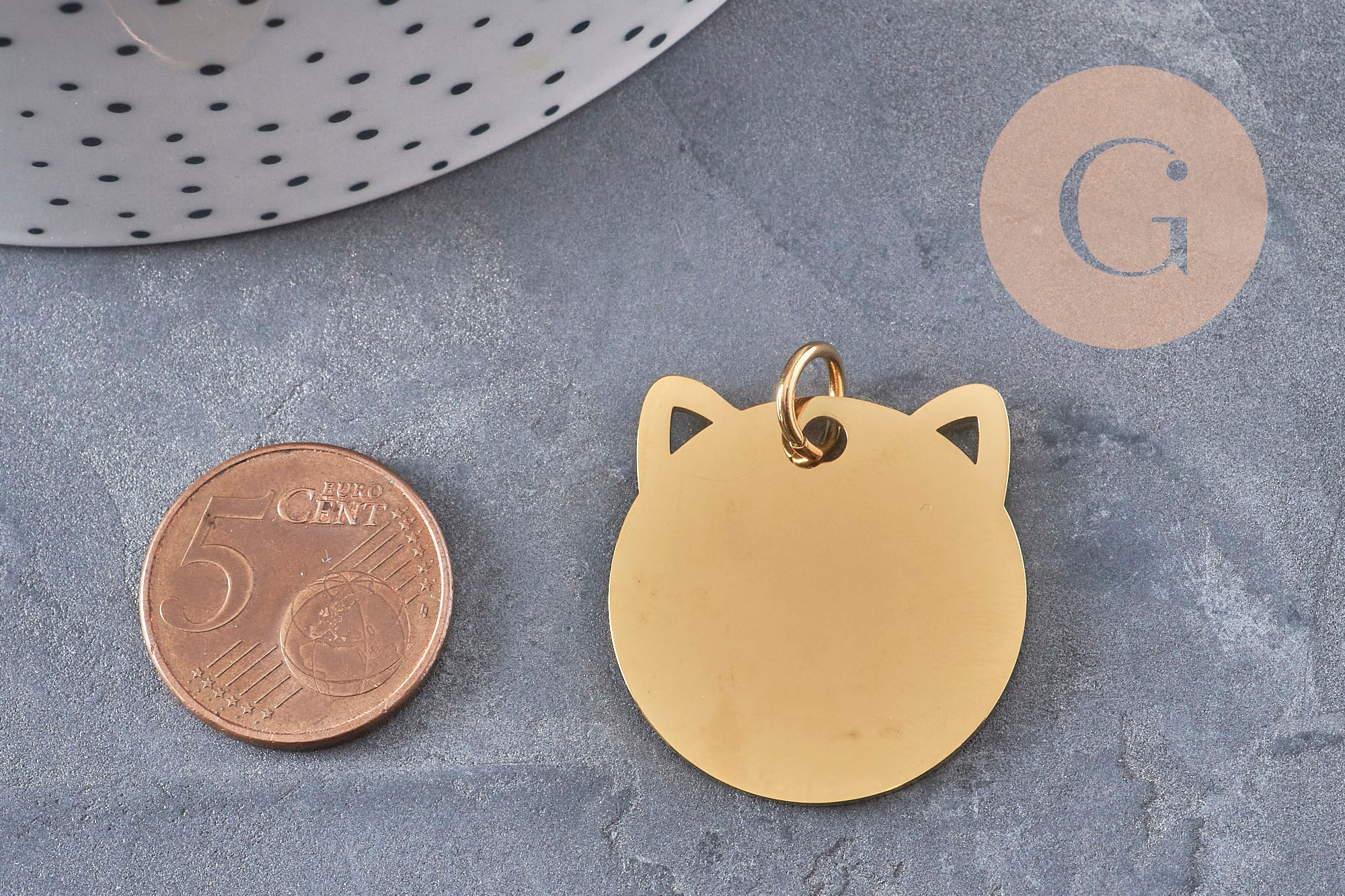 Gingerlily pendentif tête de chat acier doré 29mm G11017