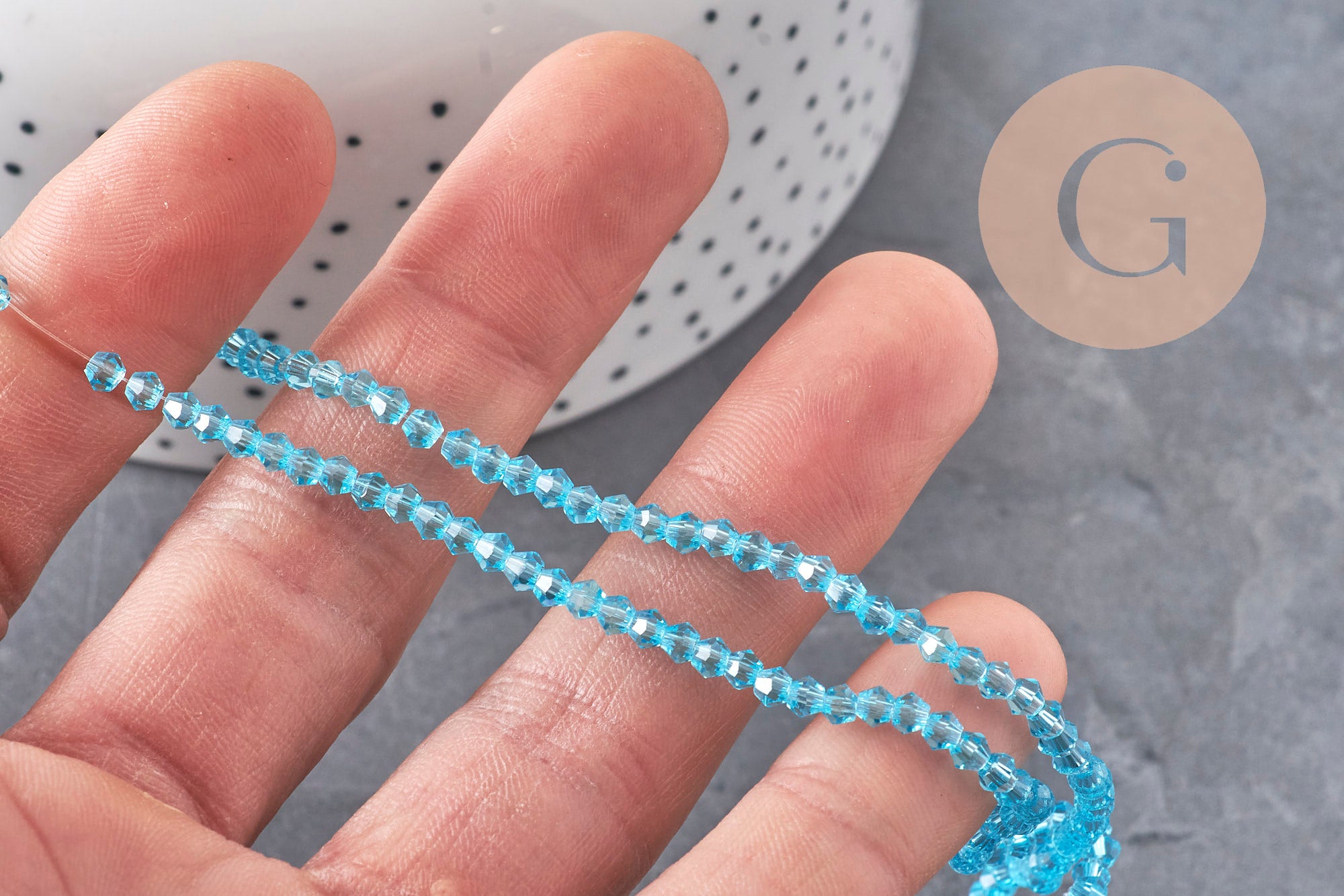 Gingerlily Perles toupies cristal bleu 3mm fil 38cm