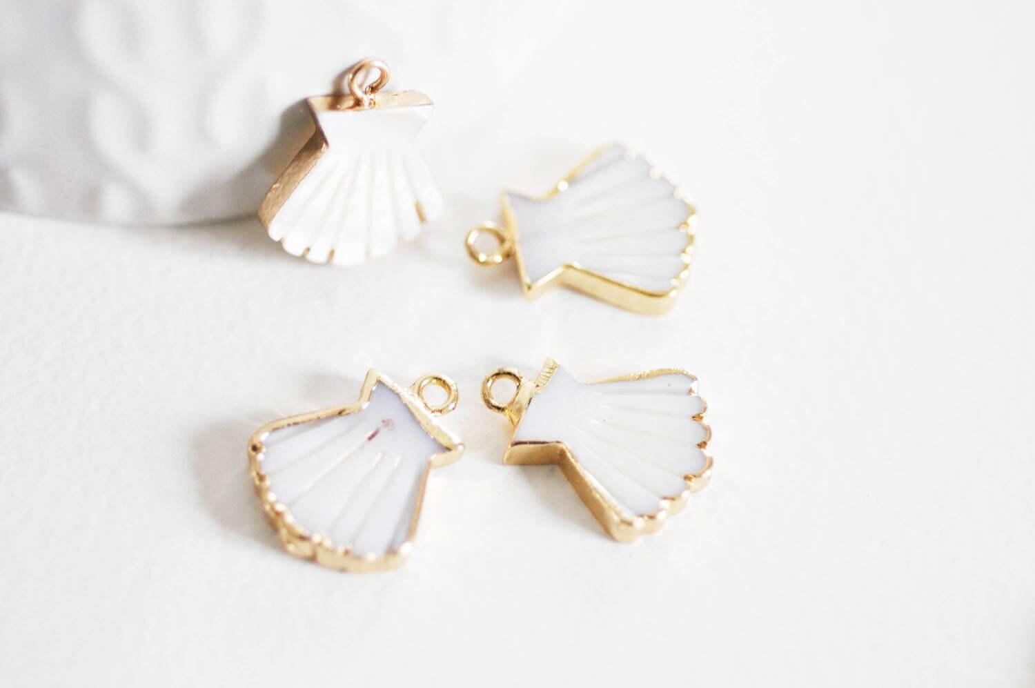 Gingerlily MARTINE pendentif coquillage nacre blanche doré 18mm