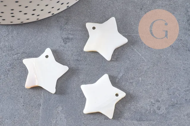 Gingerlily Perles Charm étoile pendentif nacre blanche 25mm x5
