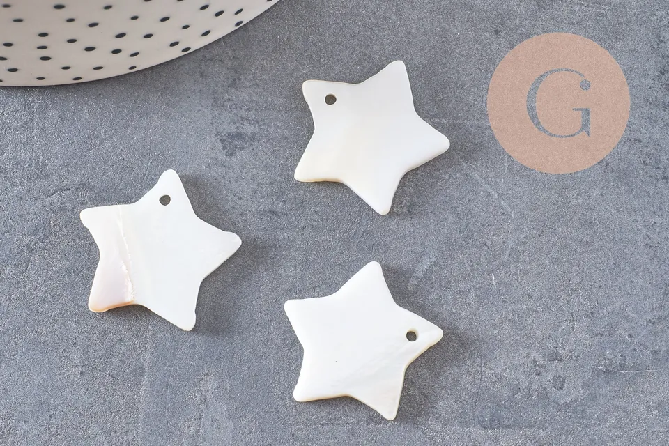 Gingerlily Perles Charm étoile pendentif nacre blanche 25mm x5