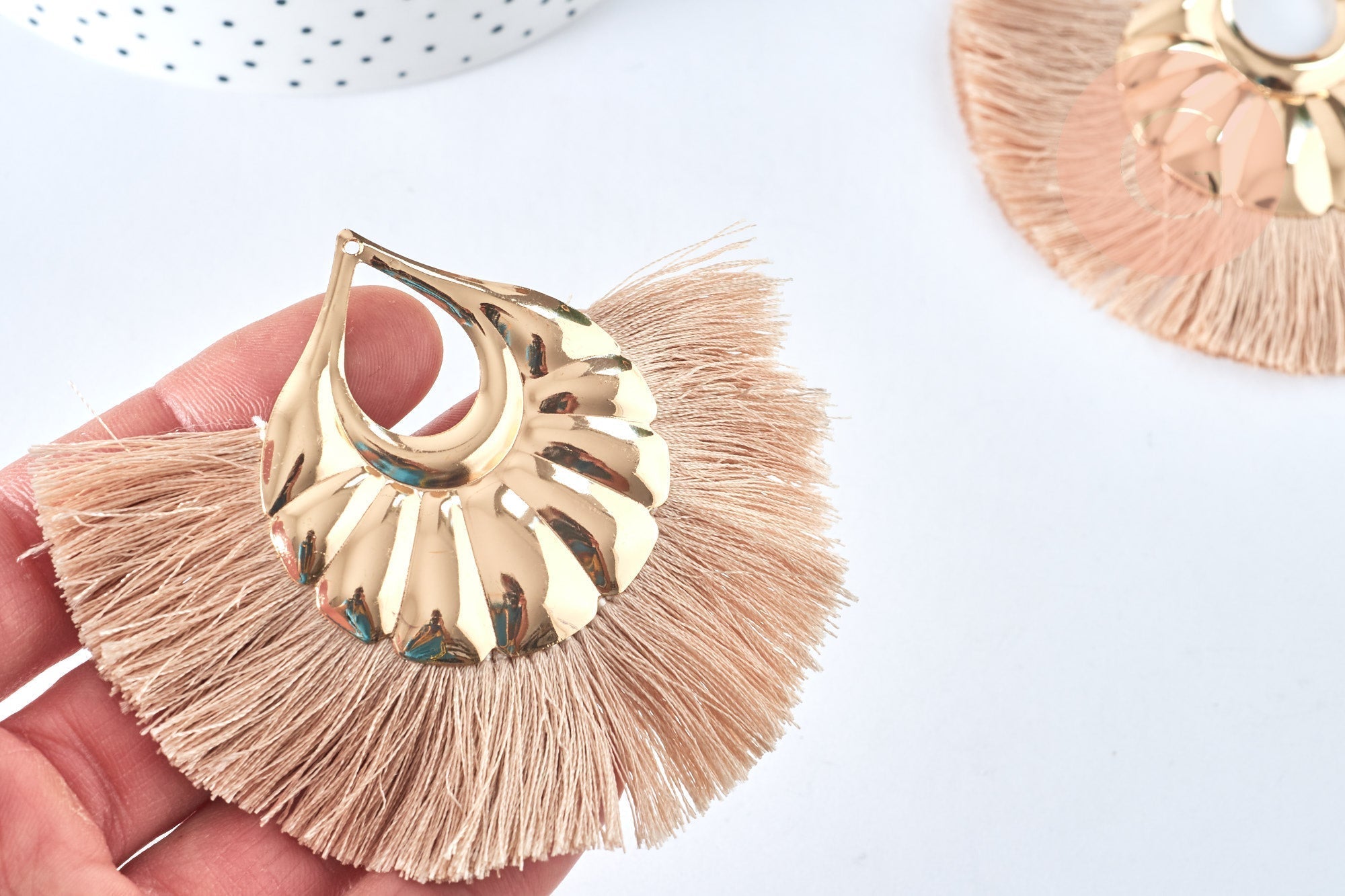 Gingerlily G6839 pendentif pompon fil rose beige 85mm x2