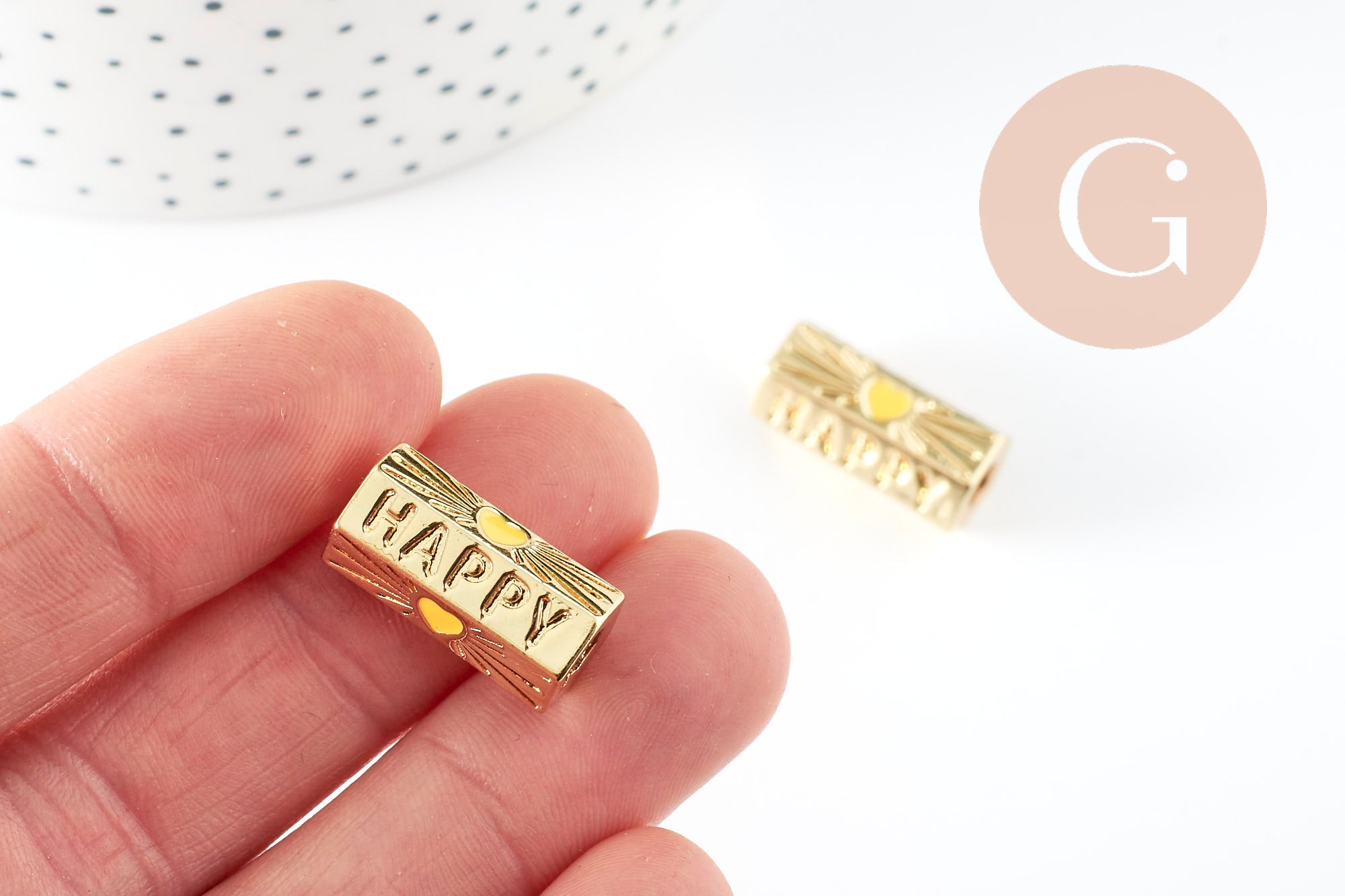 Gingerlily Perles Tube G9432 perle HAPPY coeur jaune 21mm