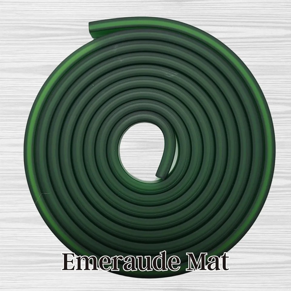 ARTSHOP Gummy 24 tube silicone émeraude mat 10 cm